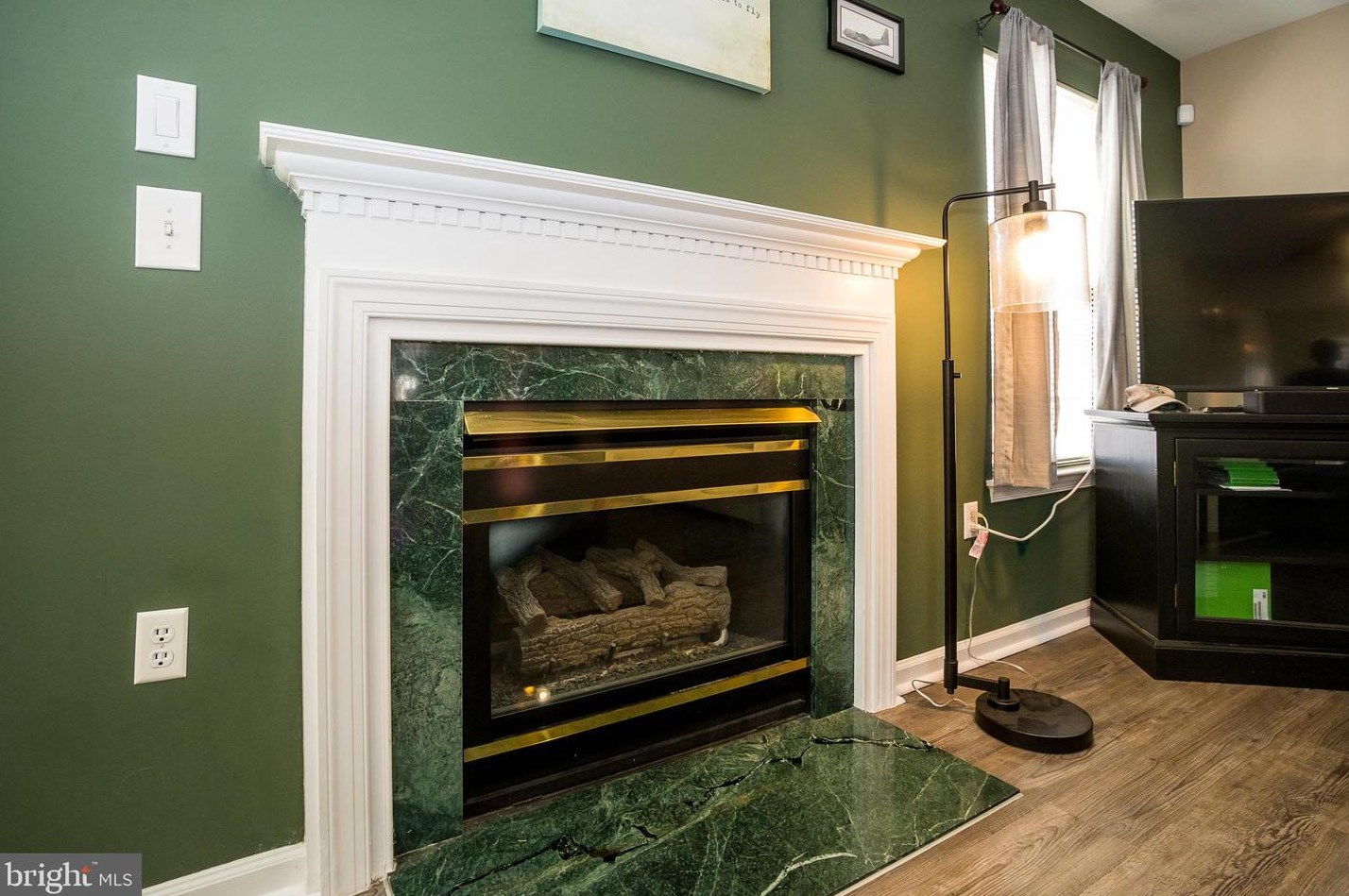 1941 Pawlet Dr, Crofton MD  21114-1689 exterior