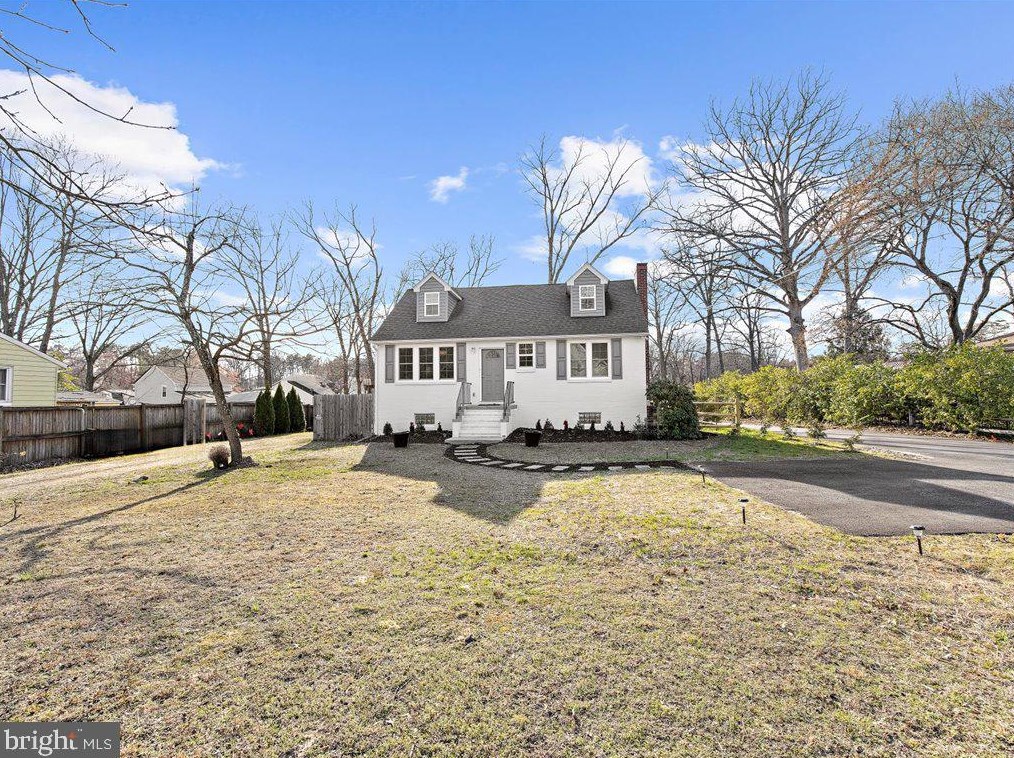 8028 Clark Station Rd, Severn MD  21144-2730 exterior