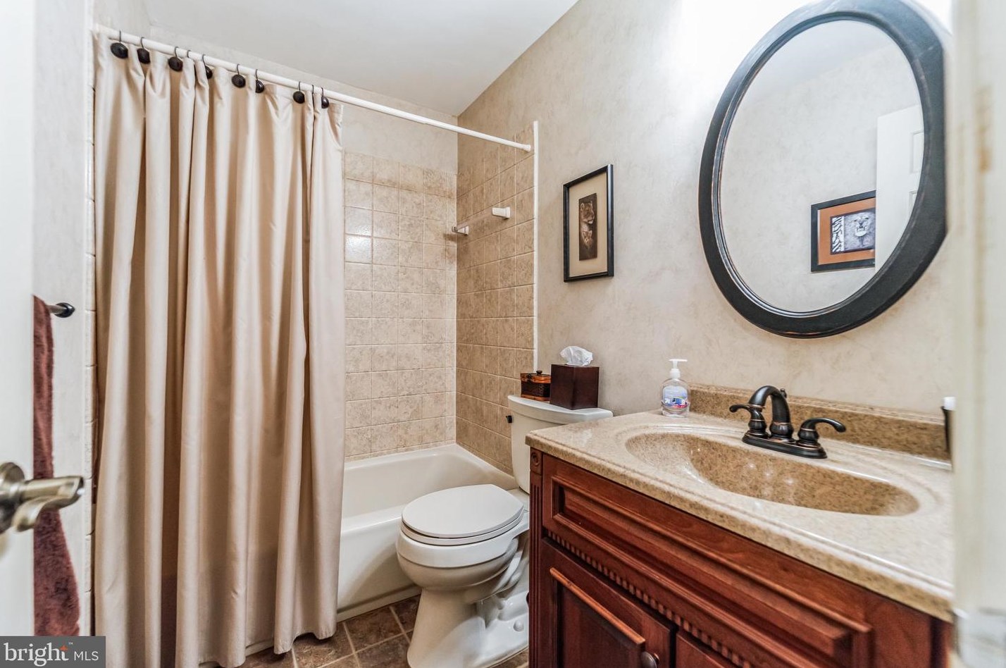 1801 Roxboro Pl, Crofton MD  21114-2513 exterior