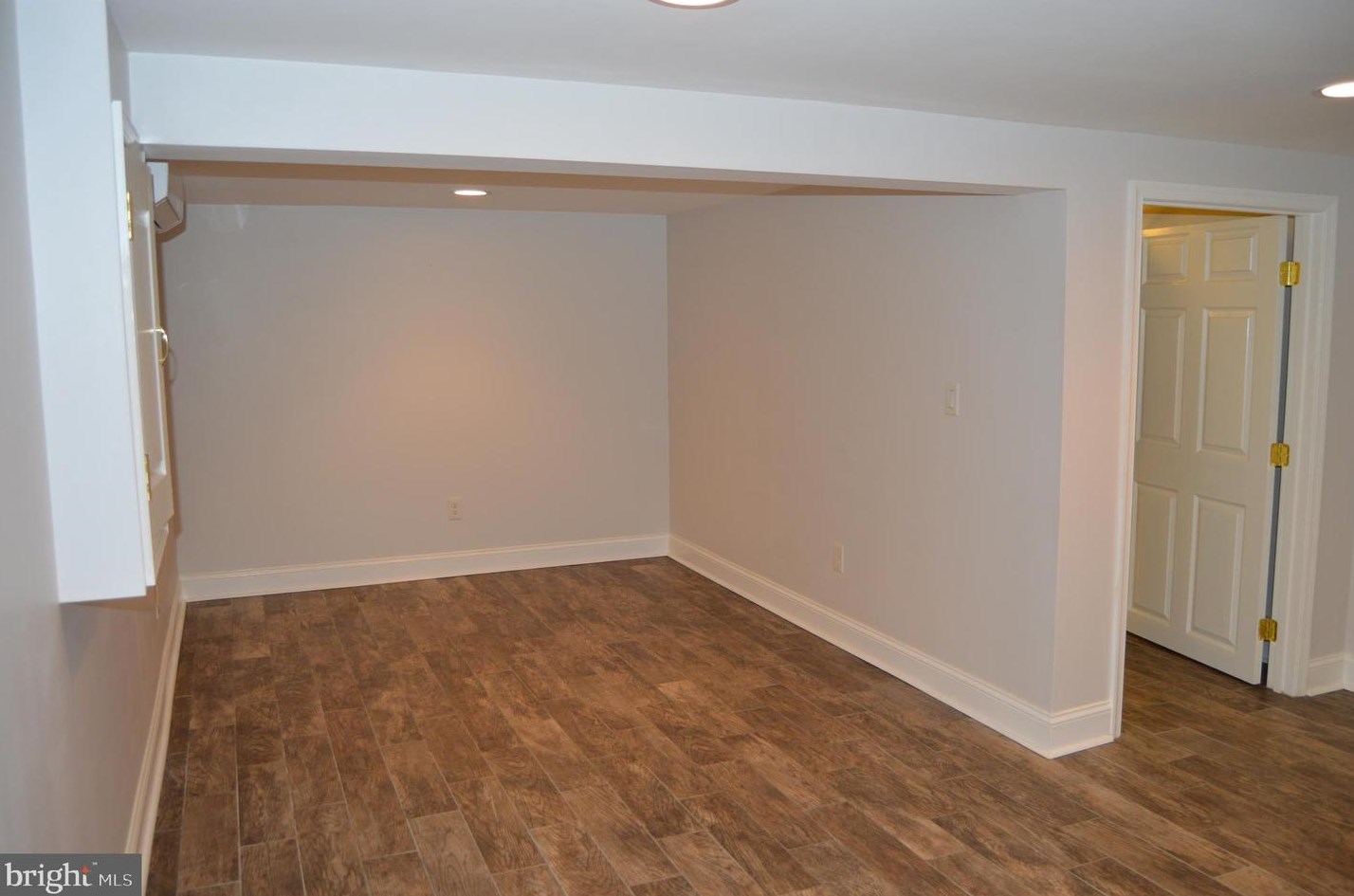 526 Alden St, Baltimore MD  21225-3802 exterior