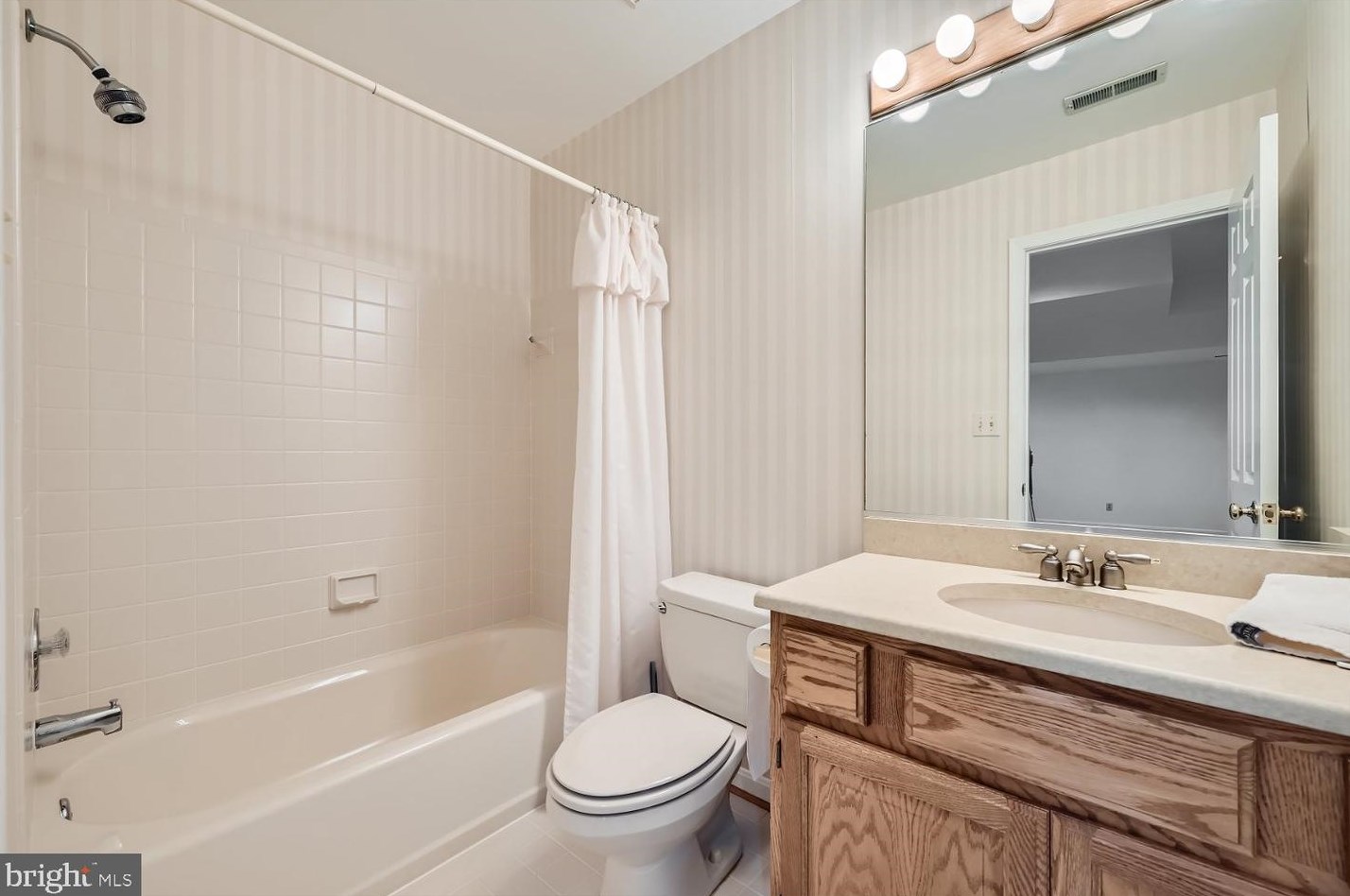 1310 Peartree Ct, Crofton MD  21114-2647 exterior