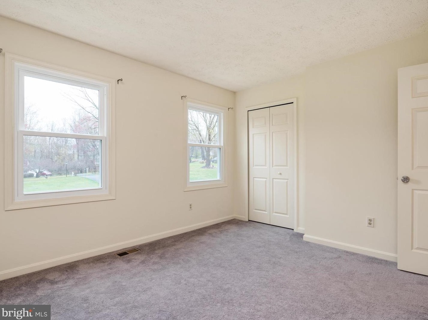 331 Greenridge Dr, Dunkirk MD 20754-2109 exterior