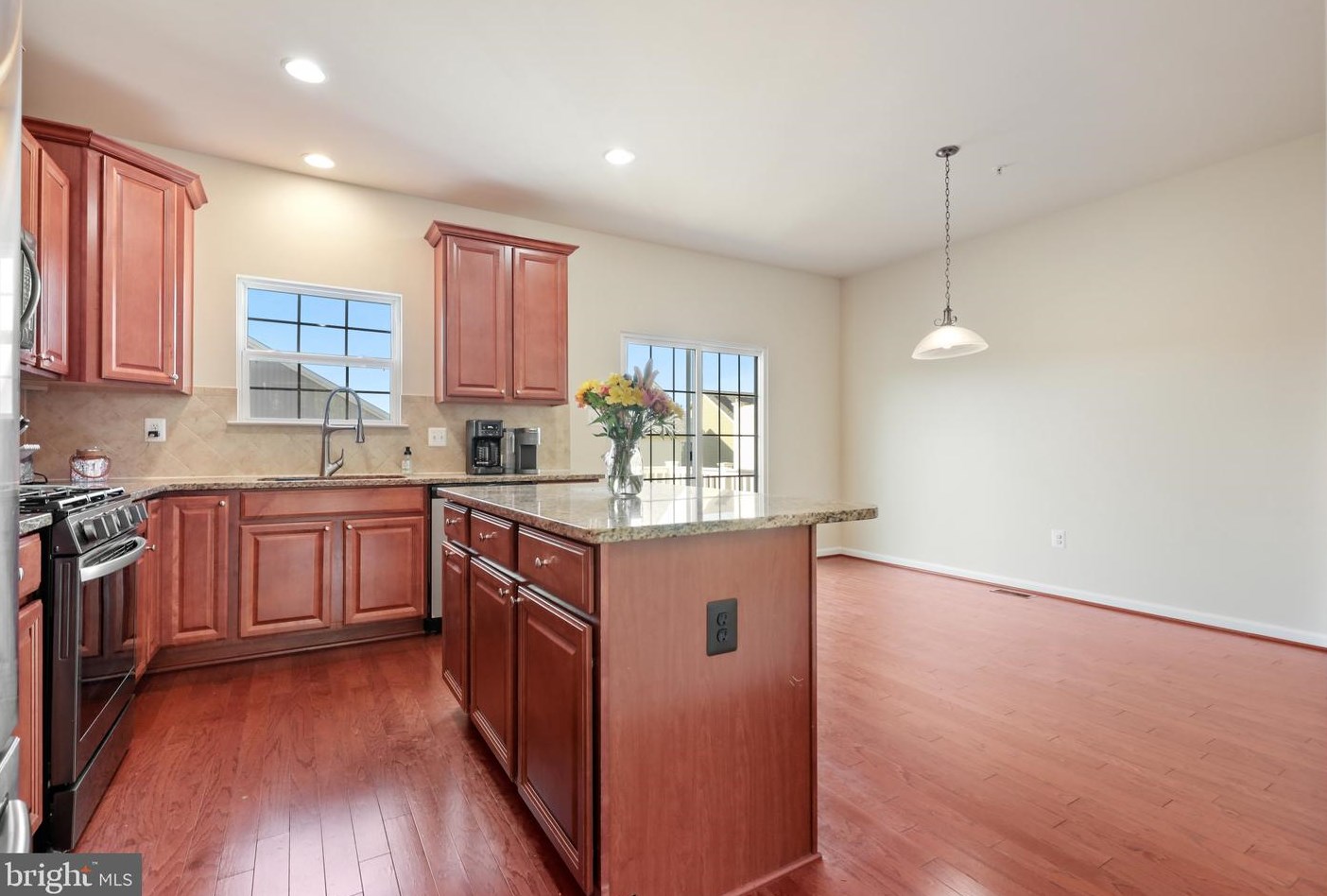 1816 Encore Ter, Severn MD 21144-1174 exterior