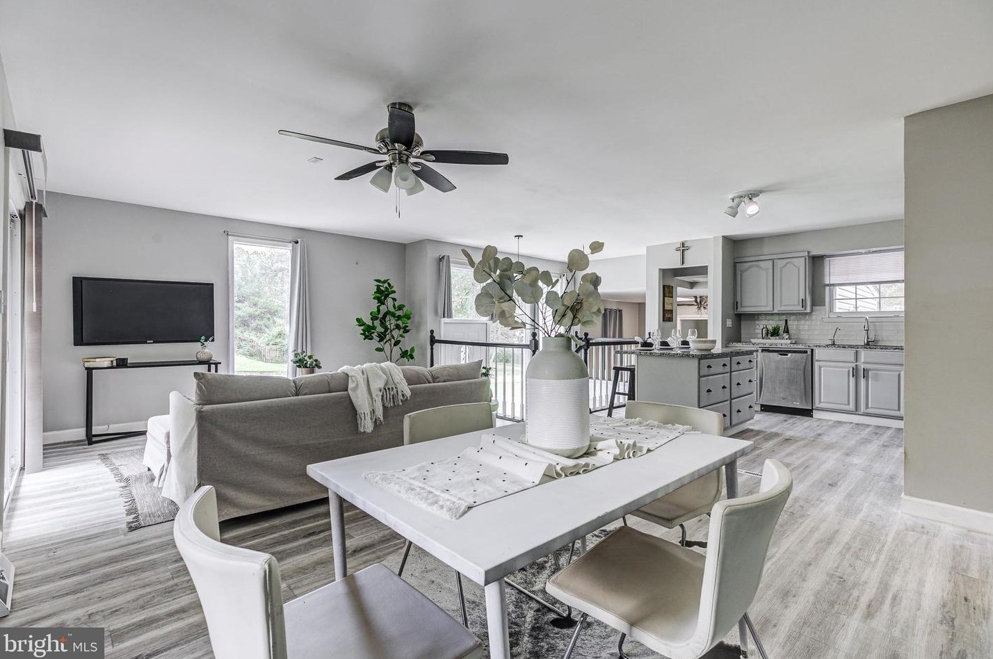 26 Carolina Ave, Riviera Beach MD  21122-5438 exterior