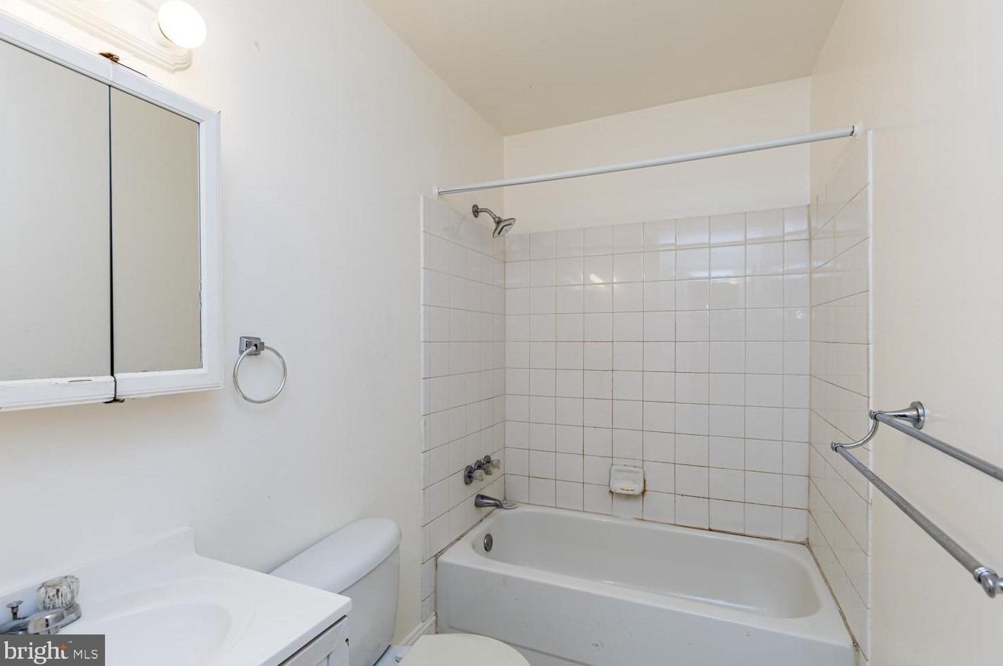 1851 Hawk Ct, Severn MD  21144-3114 exterior