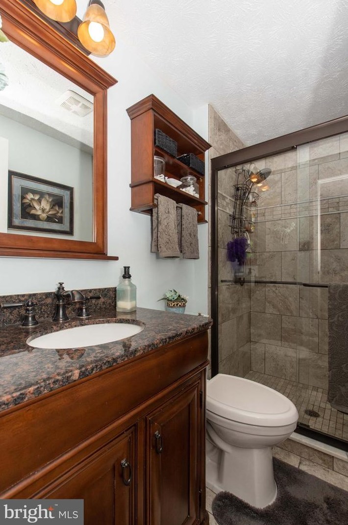 133 Archwood Ave, Glen Burnie MD 21061-1903 exterior