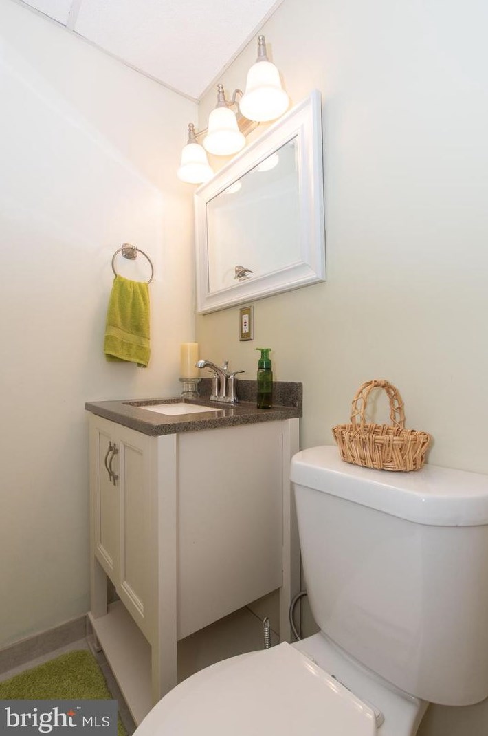 133 Archwood Ave, Glen Burnie MD 21061-1903 exterior