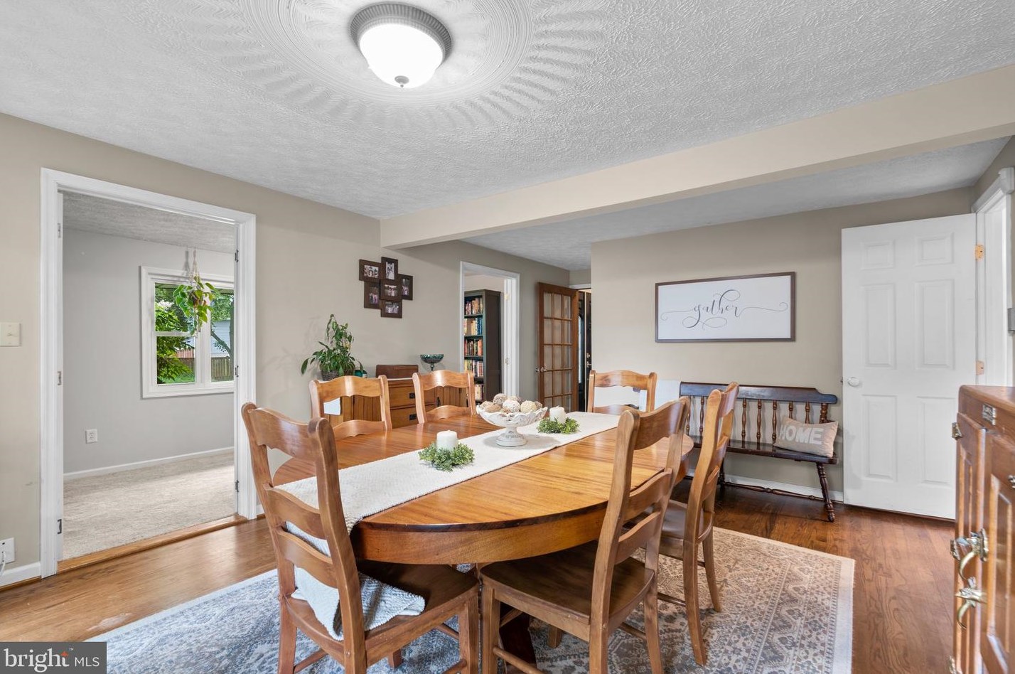 566 Whitney Rd, Severna Park MD 21146-3434 exterior