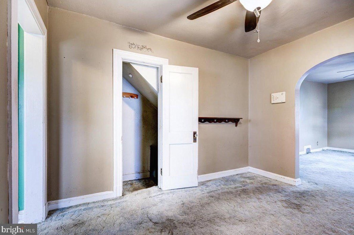 283 Hillside Ter, Baltimore MD  21225-3015 exterior