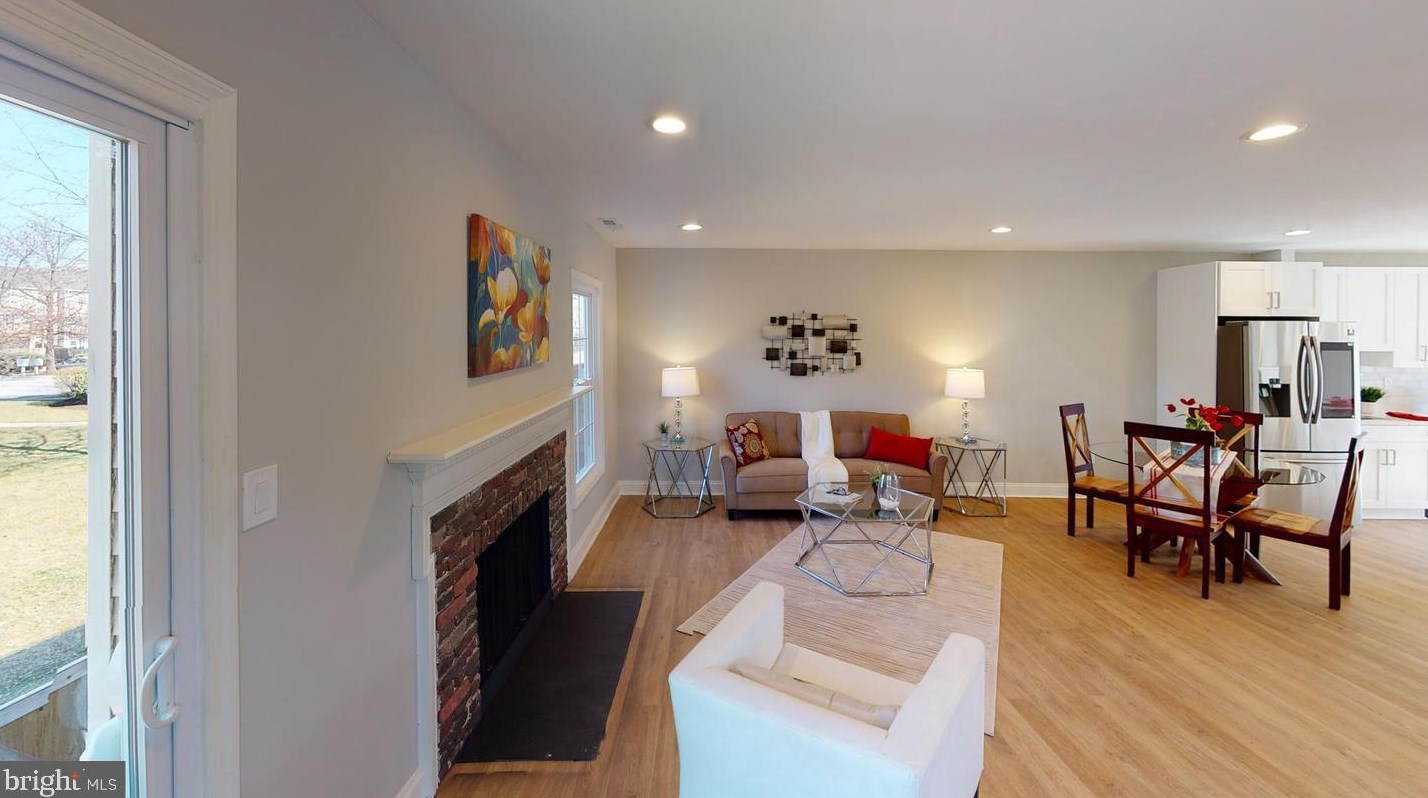 1402 Mara Vista Ct, Crofton MD  21114-1132 exterior