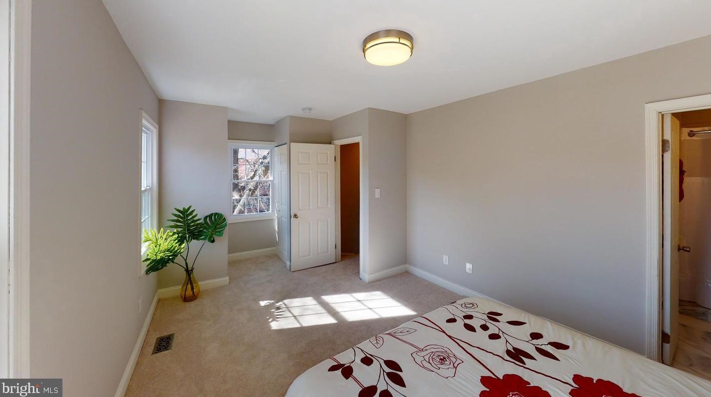 1402 Mara Vista Ct, Crofton MD  21114-1132 exterior