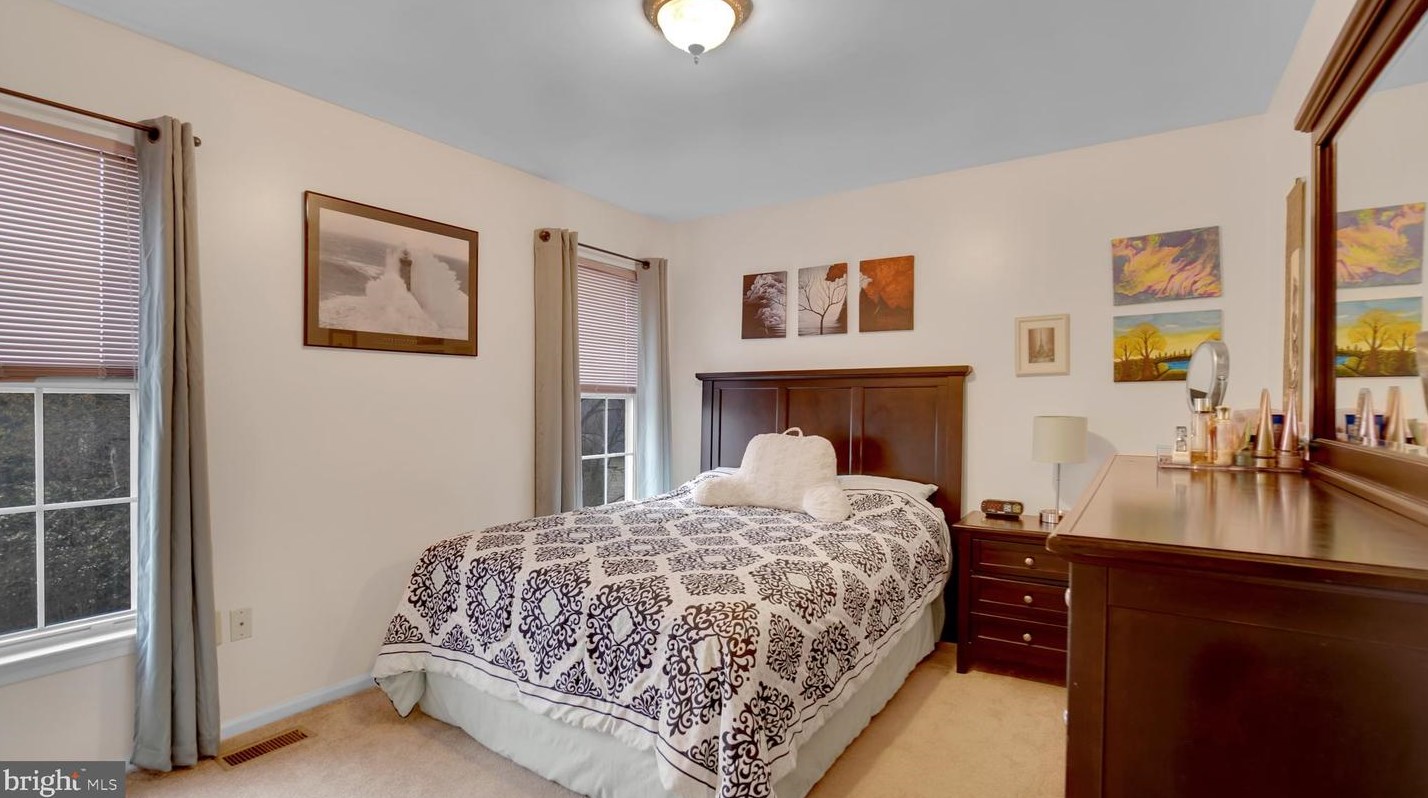 2708 Strongs Ct, Crofton MD  21114-3149 exterior