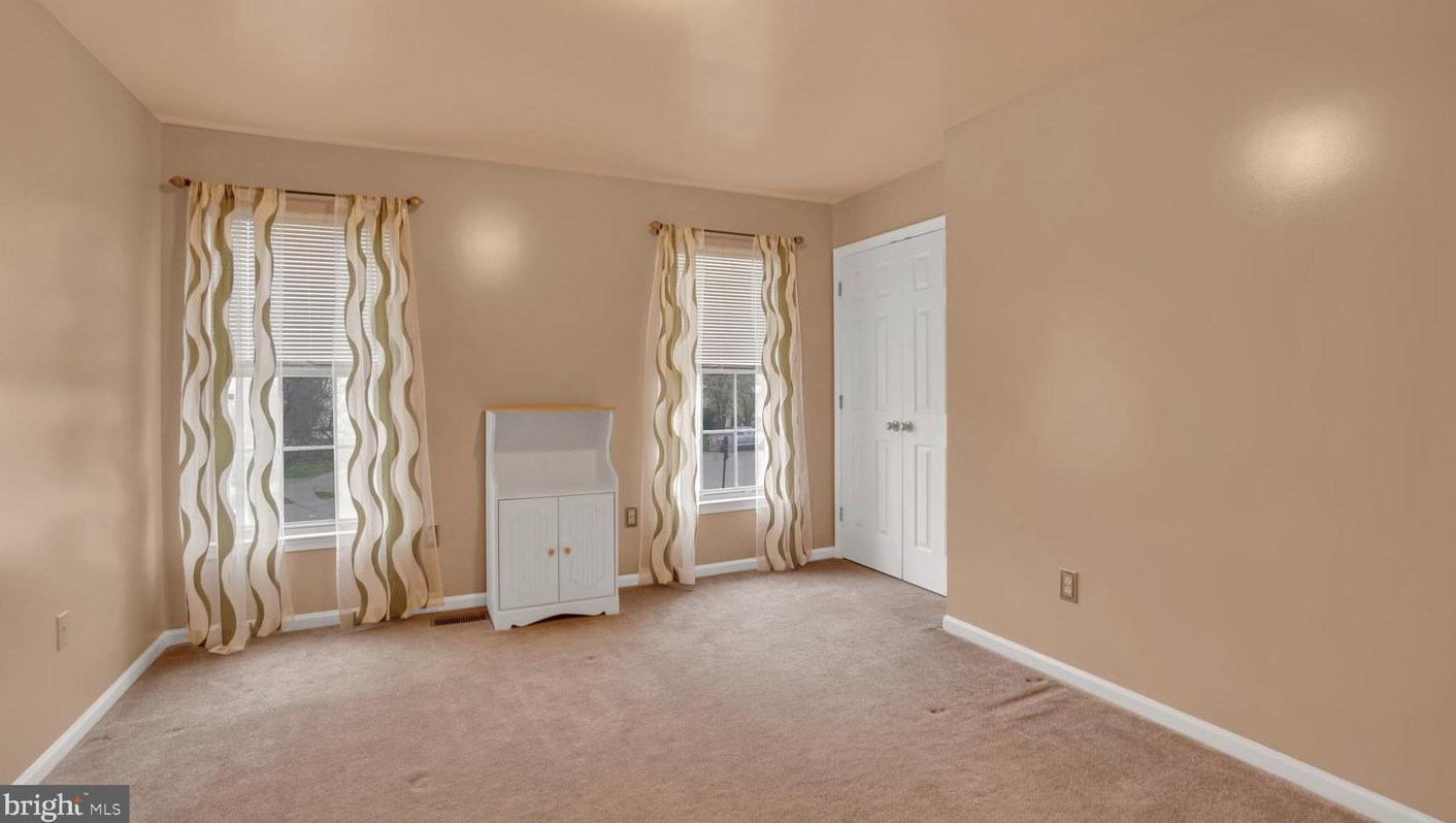 2708 Strongs Ct, Crofton MD  21114-3149 exterior