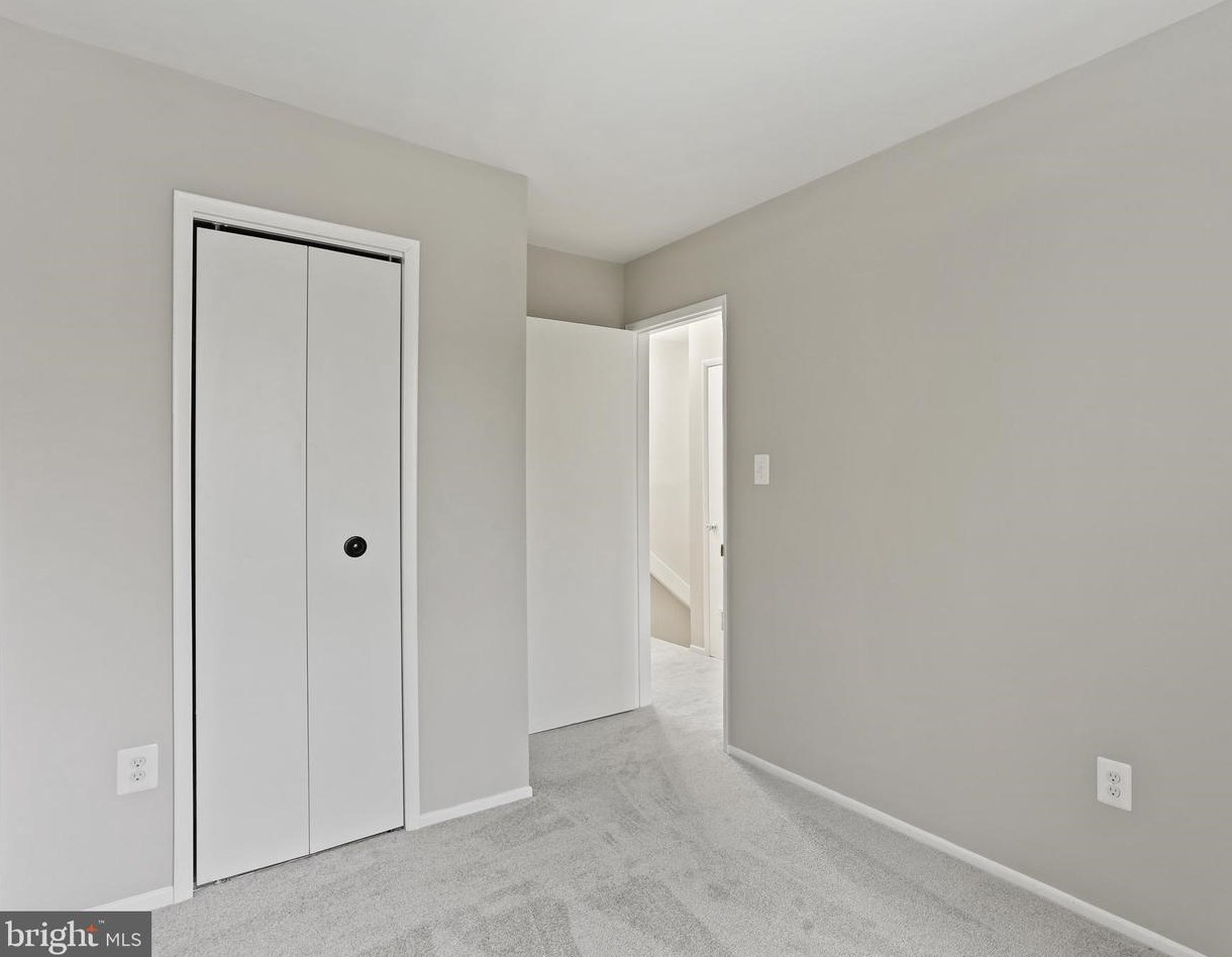 1639 Fendall Ct, Crofton MD 21114-1721 exterior