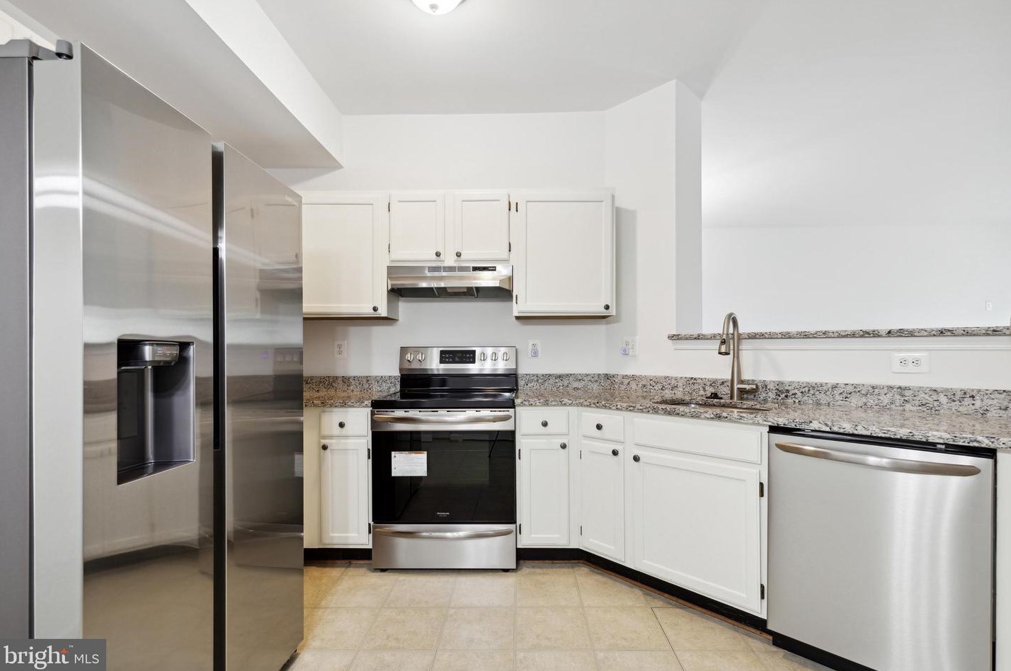 1606 Fallowfield Ct, Crofton MD  21114-1427 exterior