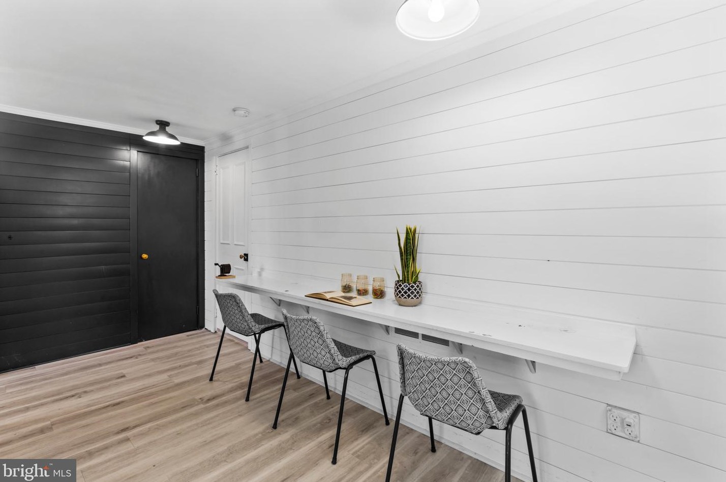 6 Holly Path, Severna Park MD  21146-4543 exterior