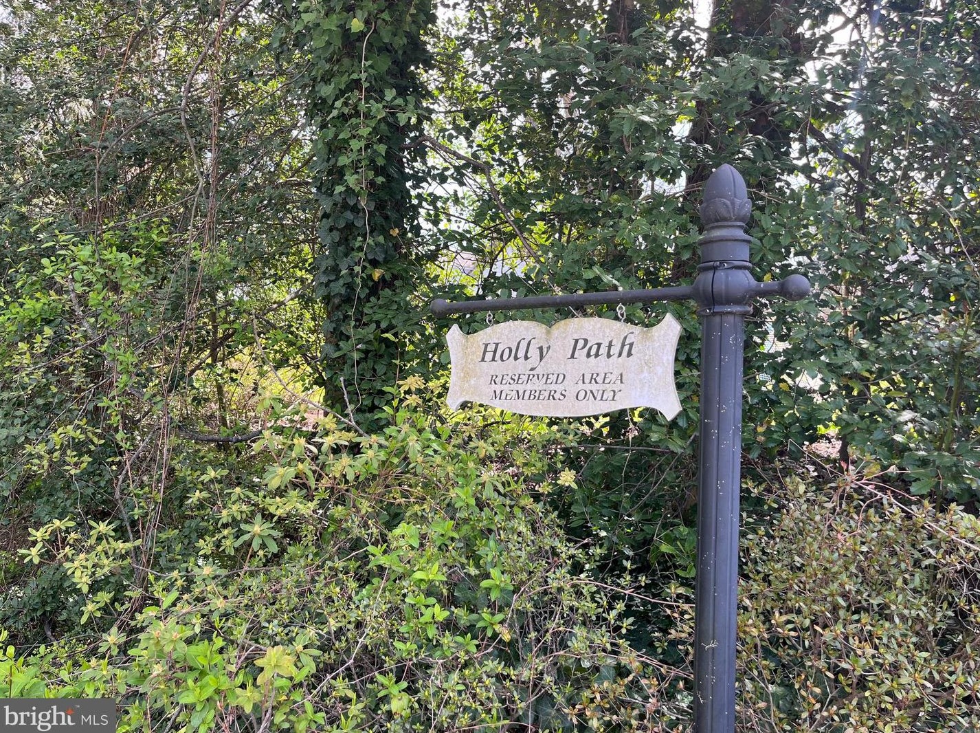 6 Holly Path, Severna Park MD  21146-4543 exterior