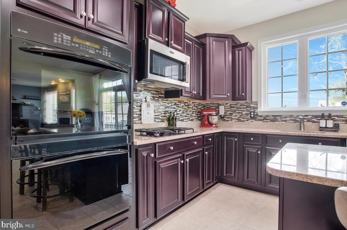 1526 Coldwater Reserve Xing, Severn MD  21144-3260 exterior