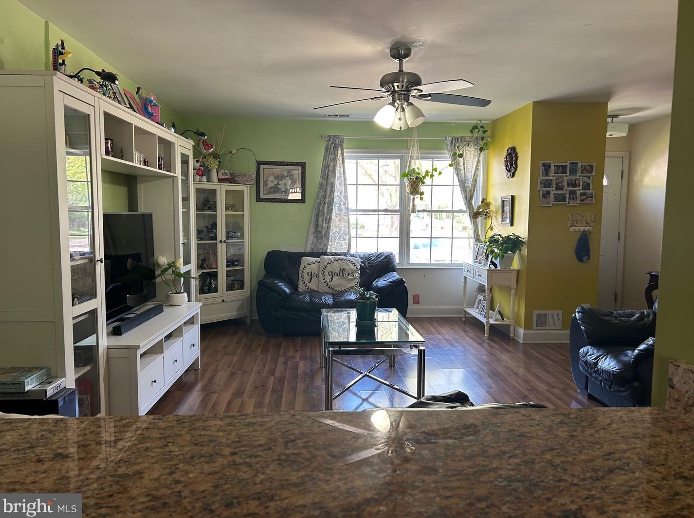 285 Maxo Ct, Glen Burnie MD 21061-5661 exterior