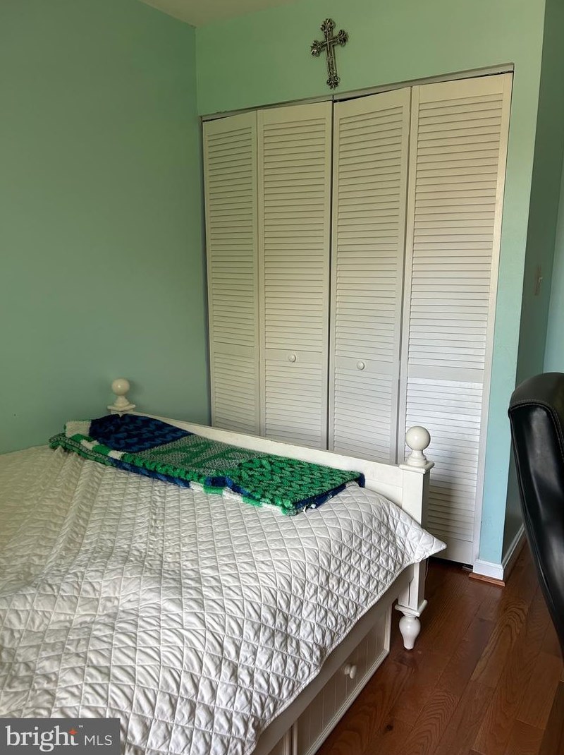 285 Maxo Ct, Glen Burnie MD 21061-5661 exterior