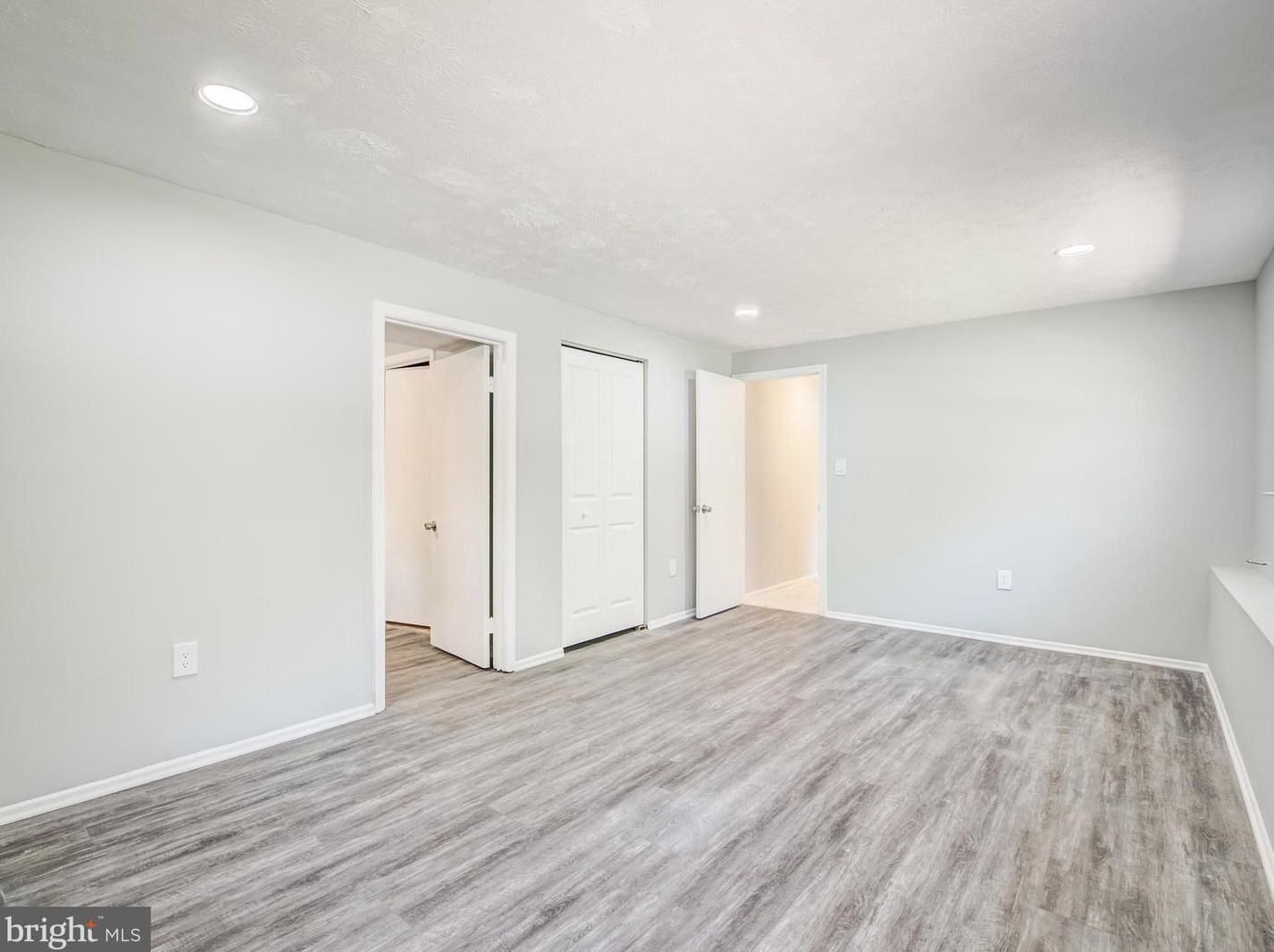 1953 Pometacom Dr, Baltimore MD  21076-1258 exterior