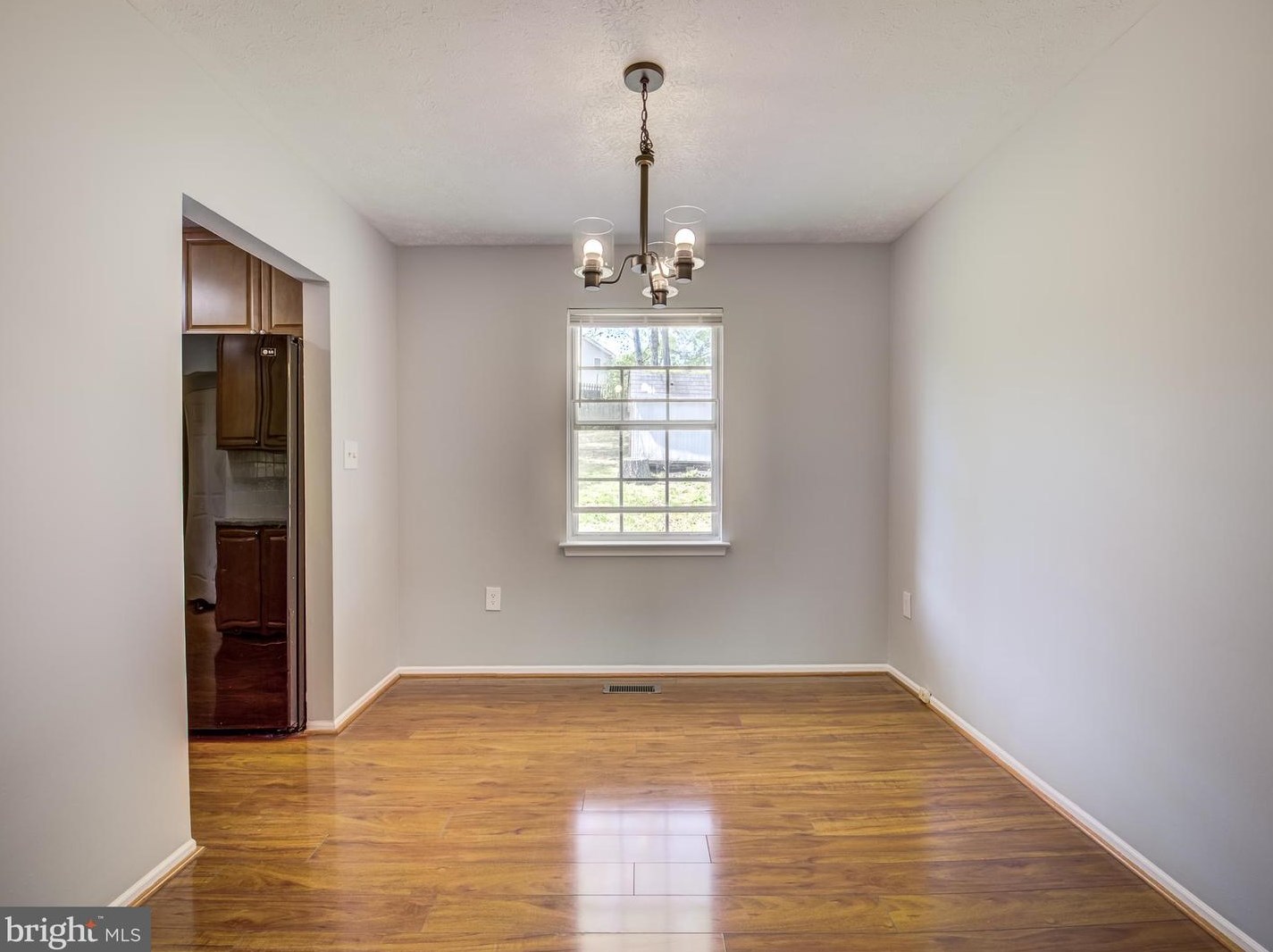 1953 Pometacom Dr, Baltimore MD  21076-1258 exterior