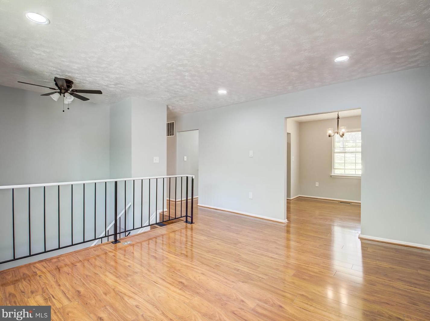 1953 Pometacom Dr, Baltimore MD  21076-1258 exterior