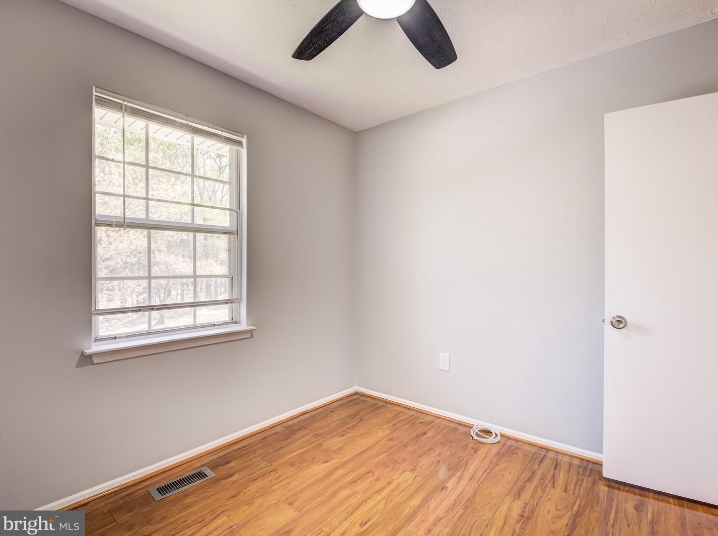 1953 Pometacom Dr, Baltimore MD  21076-1258 exterior