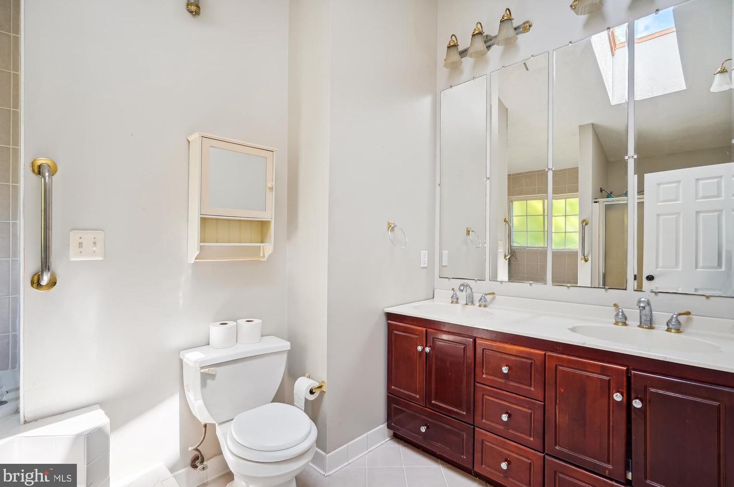 1213 Grove Ave, Shady Side MD  20764-9538 exterior