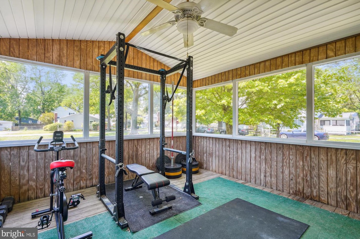 1213 Grove Ave, Shady Side MD  20764-9538 exterior