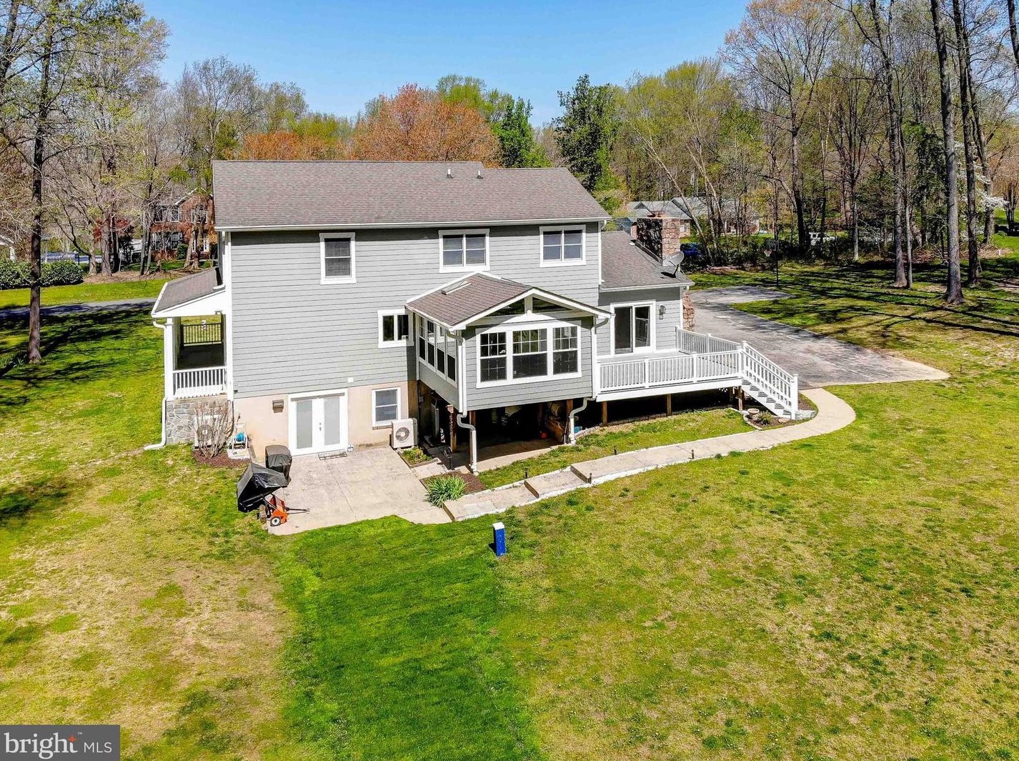 6439 Meadowlark Dr, Dunkirk MD  20754-2502 exterior