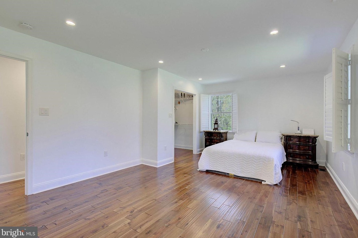 6439 Meadowlark Dr, Dunkirk MD  20754-2502 exterior