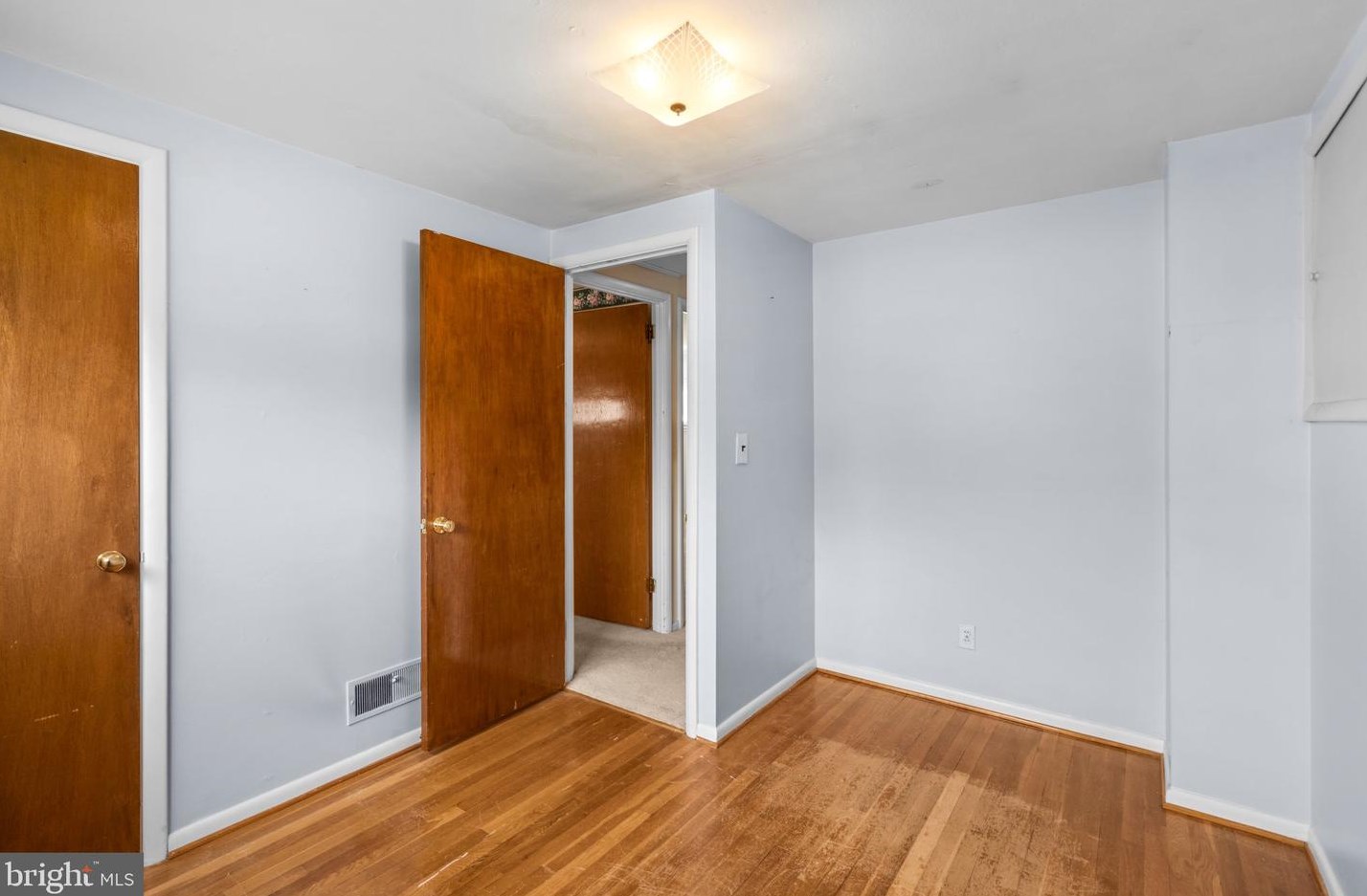 600 Mayo Rd, Glen Burnie MD 21061-4537 exterior