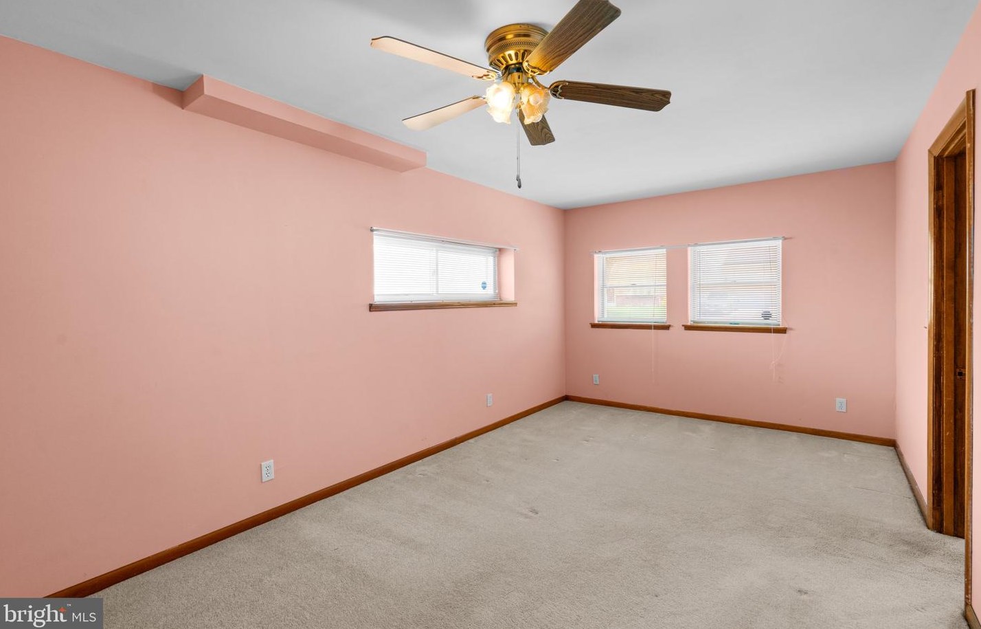 600 Mayo Rd, Glen Burnie MD 21061-4537 exterior