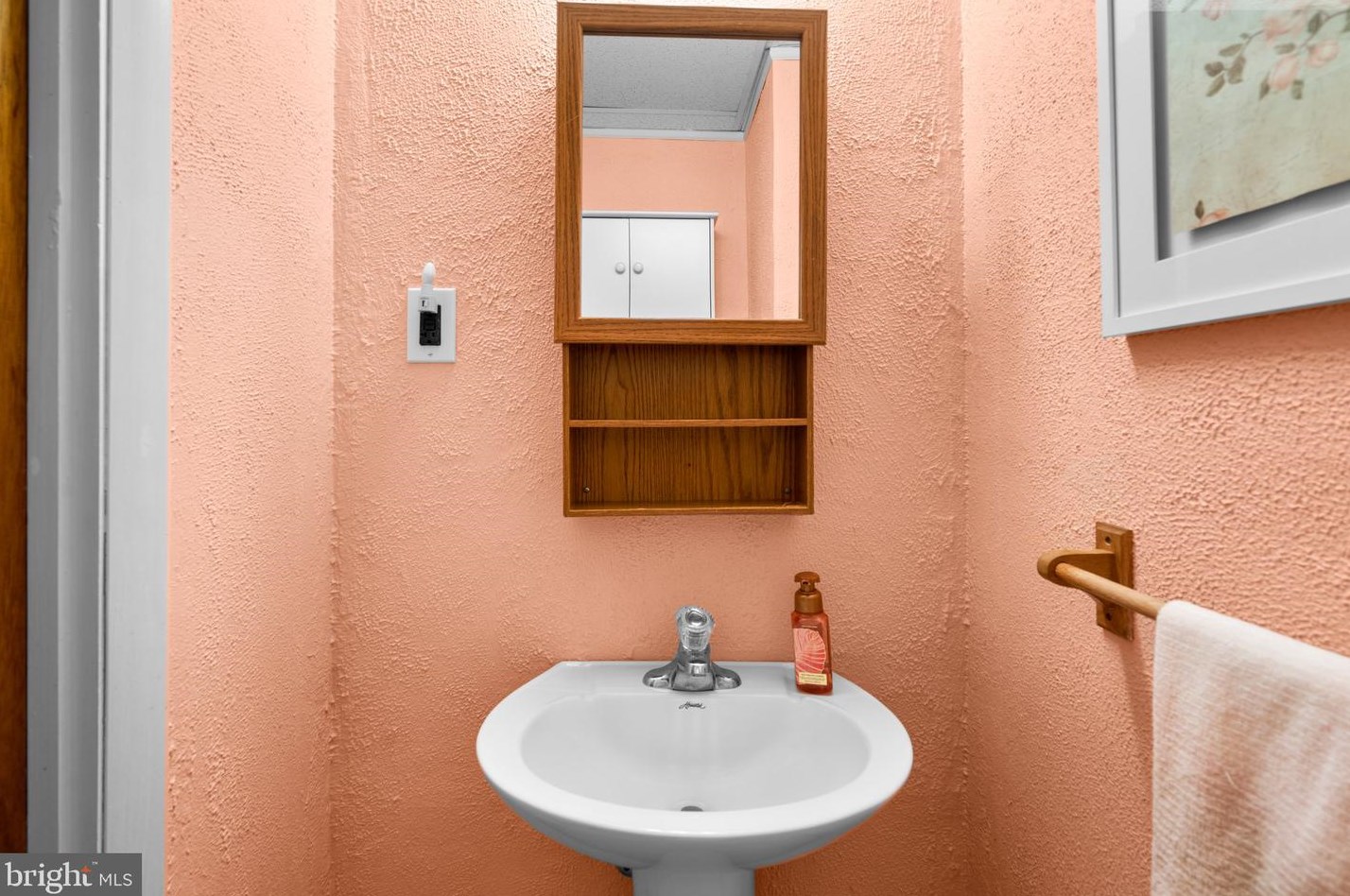 600 Mayo Rd, Glen Burnie MD 21061-4537 exterior