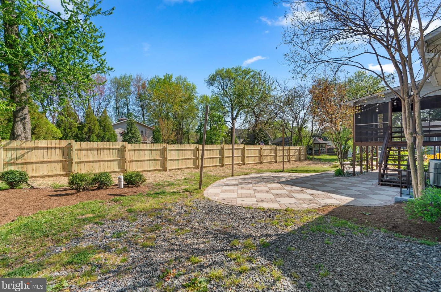 813 Hillside Ave, Edgewater MD 21037-3503 exterior