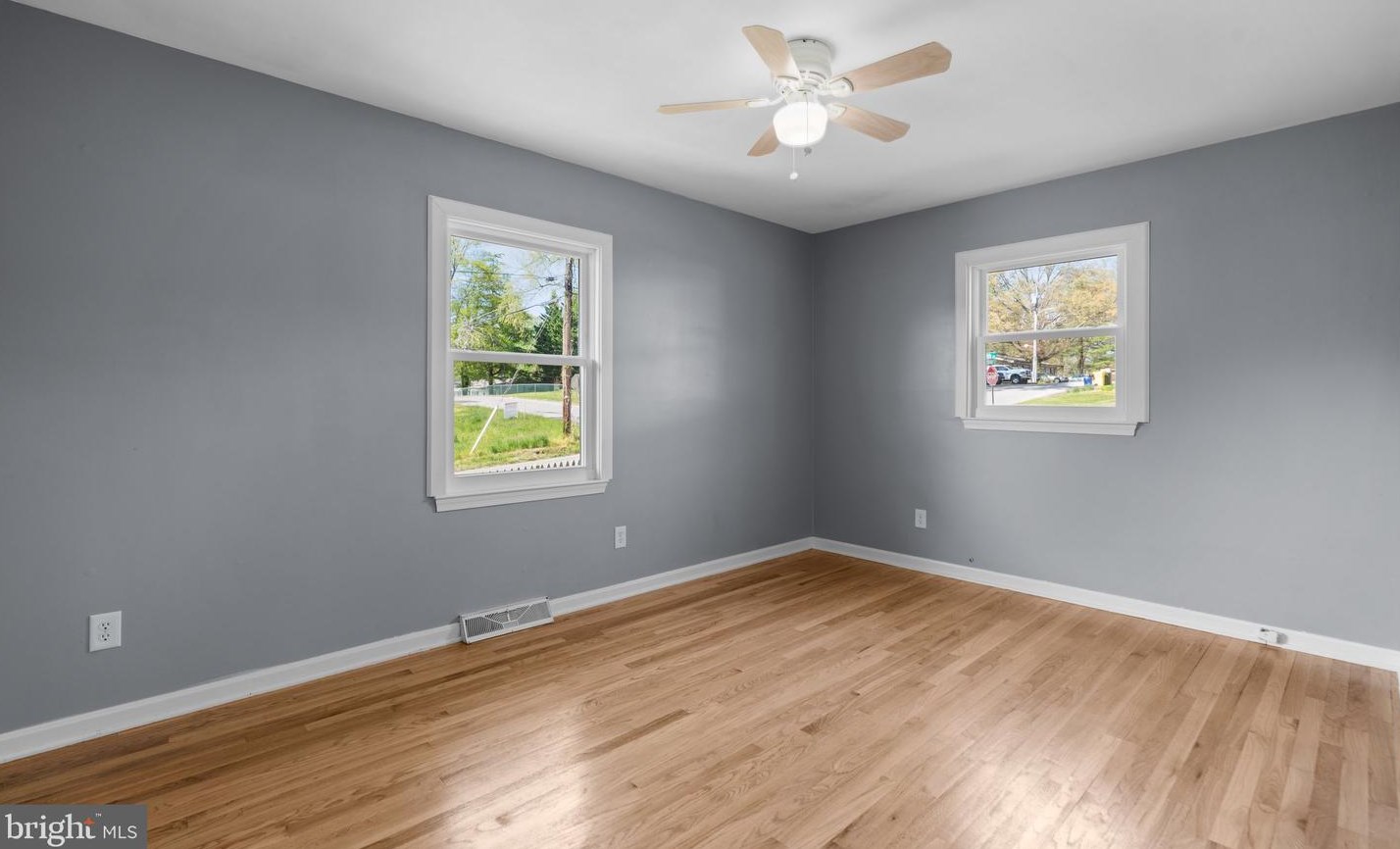 813 Hillside Ave, Edgewater MD 21037-3503 exterior