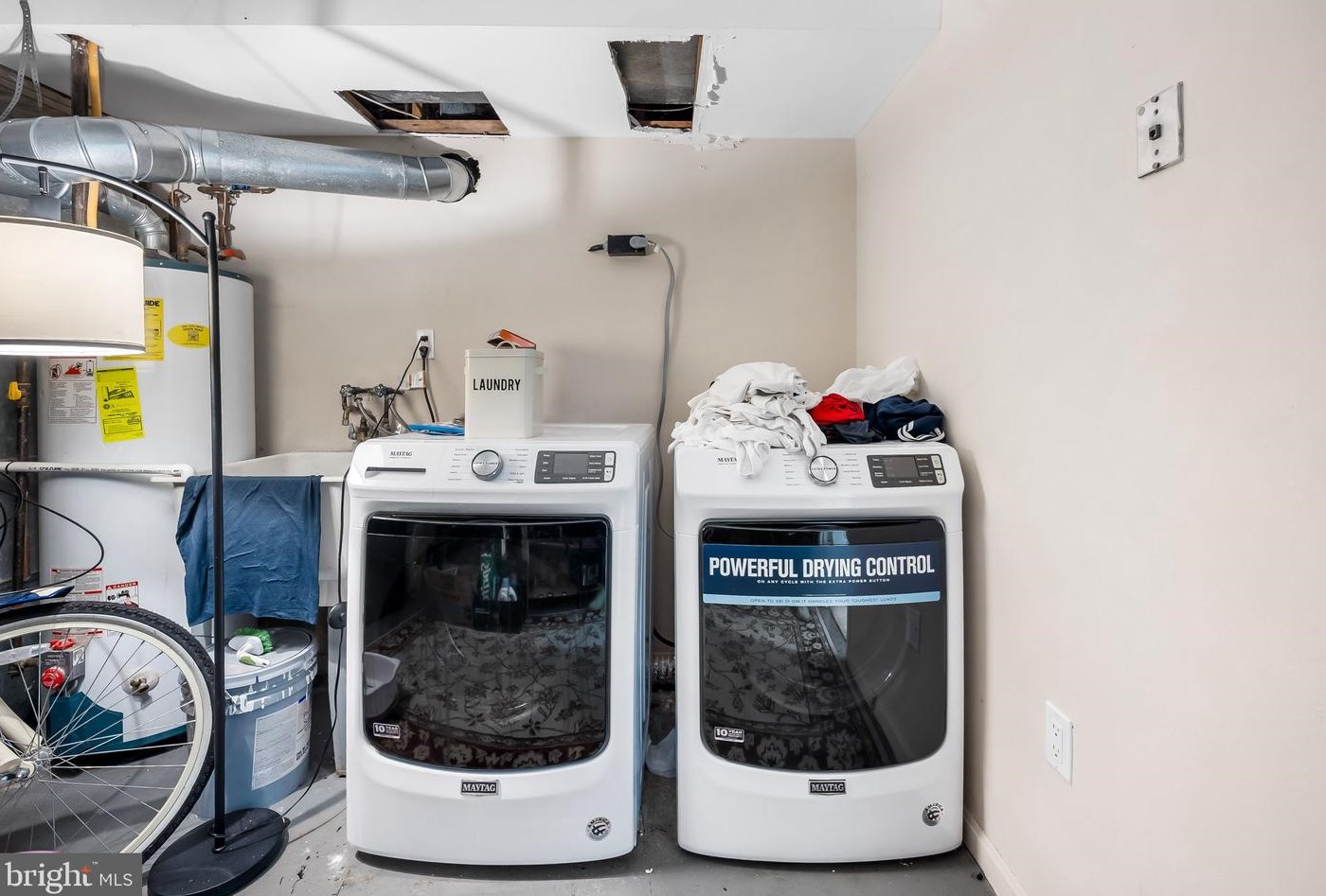 1684 Albermarle Dr, Crofton MD 21114-2015 exterior