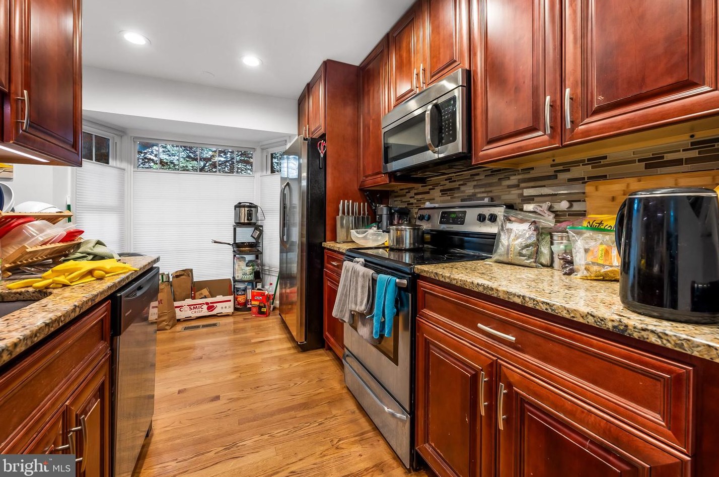 1684 Albermarle Dr, Crofton MD 21114-2015 exterior