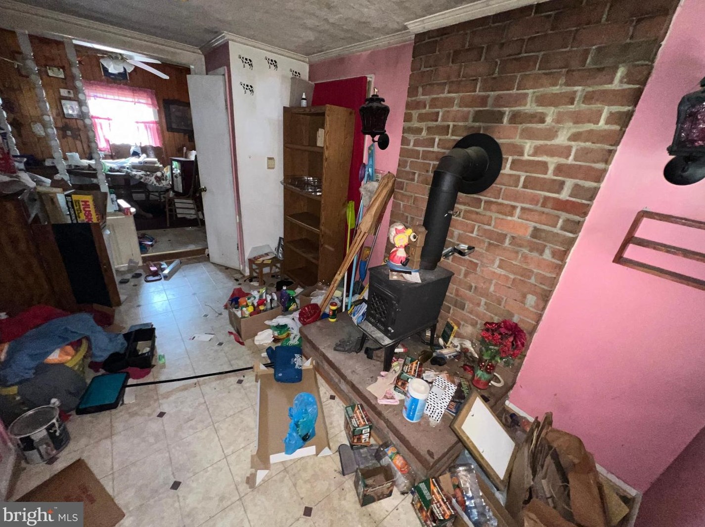 1834 Cedar Dr, Severn MD 21144-1004 exterior