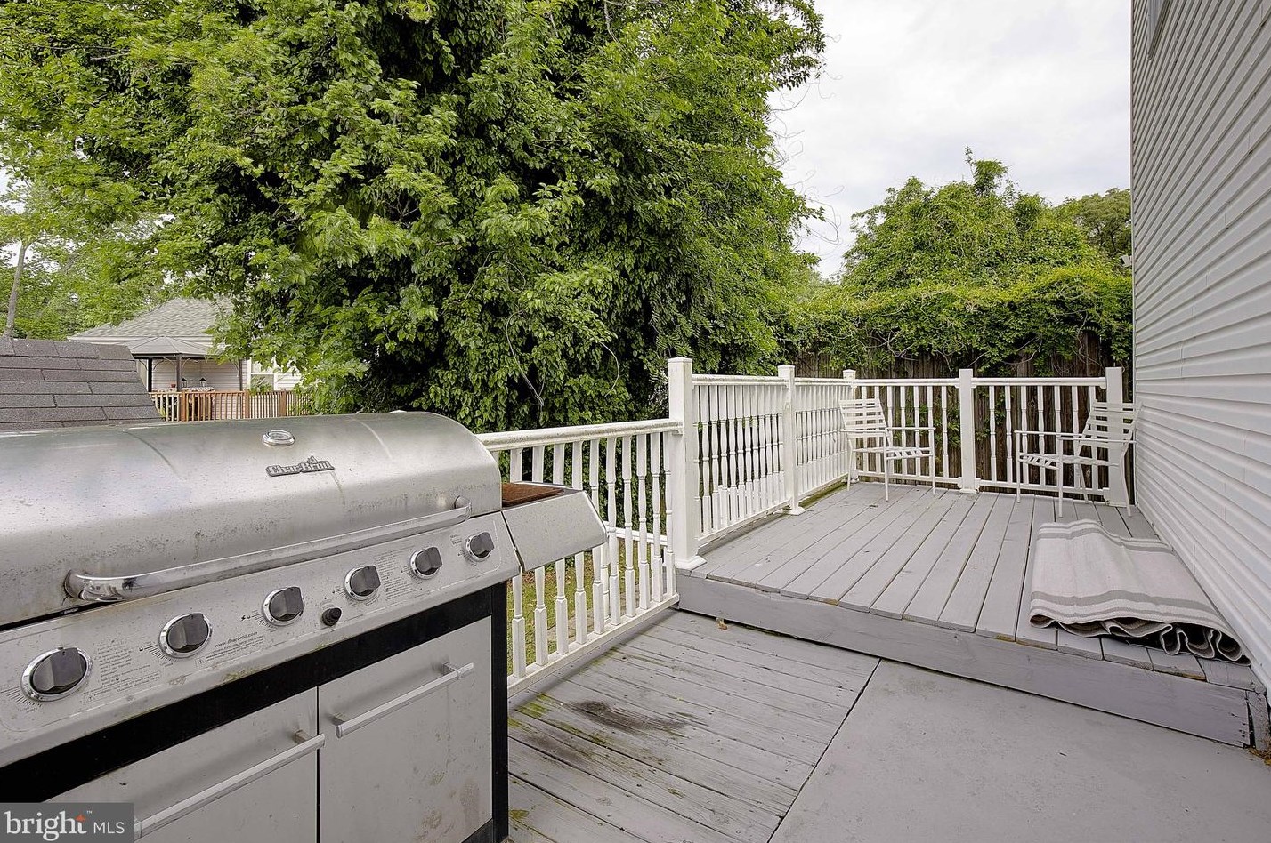 8210 Fort Smallwood Rd, Baltimore MD  21226-1918 exterior