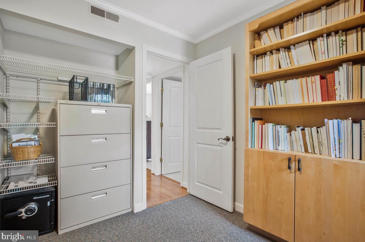 1456 Harwell Ave, Crofton MD 21114-2107 exterior