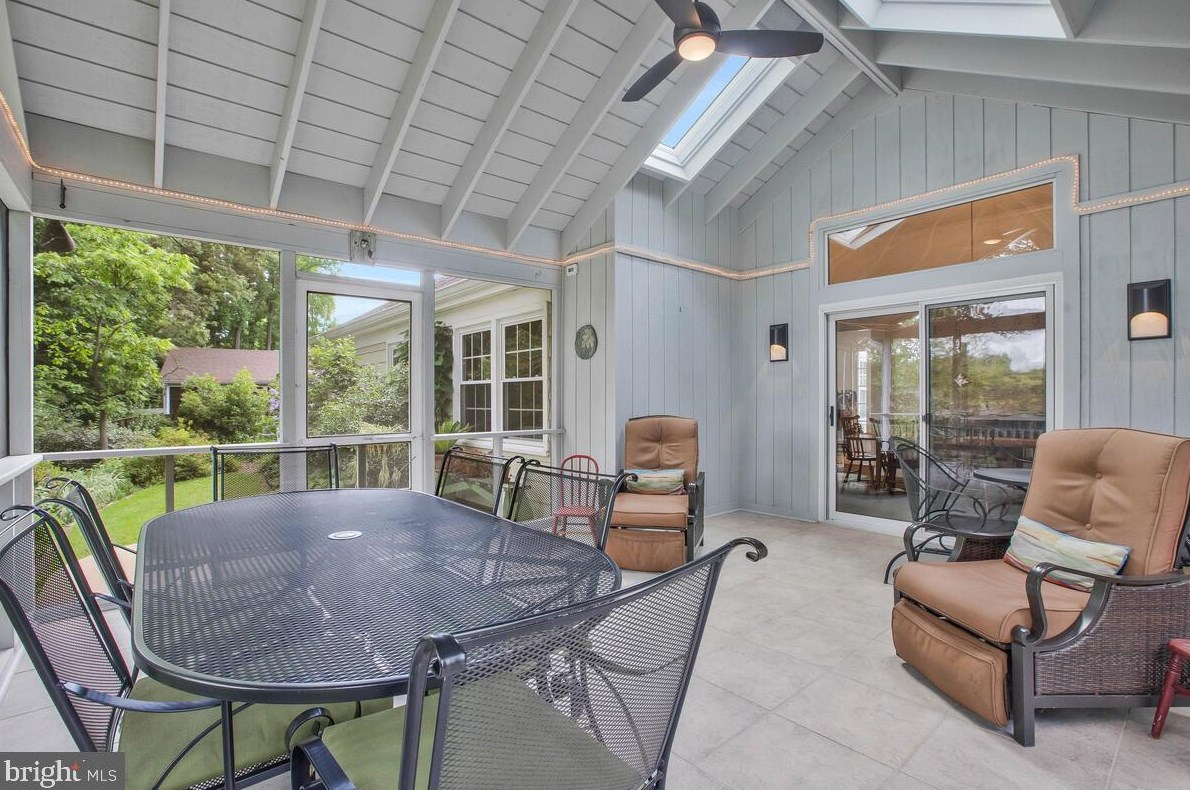 1456 Harwell Ave, Crofton MD 21114-2107 exterior