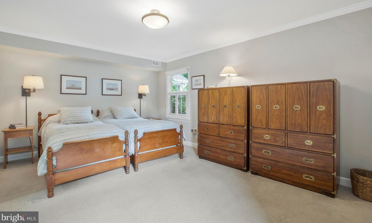 1456 Harwell Ave, Crofton MD 21114-2107 exterior