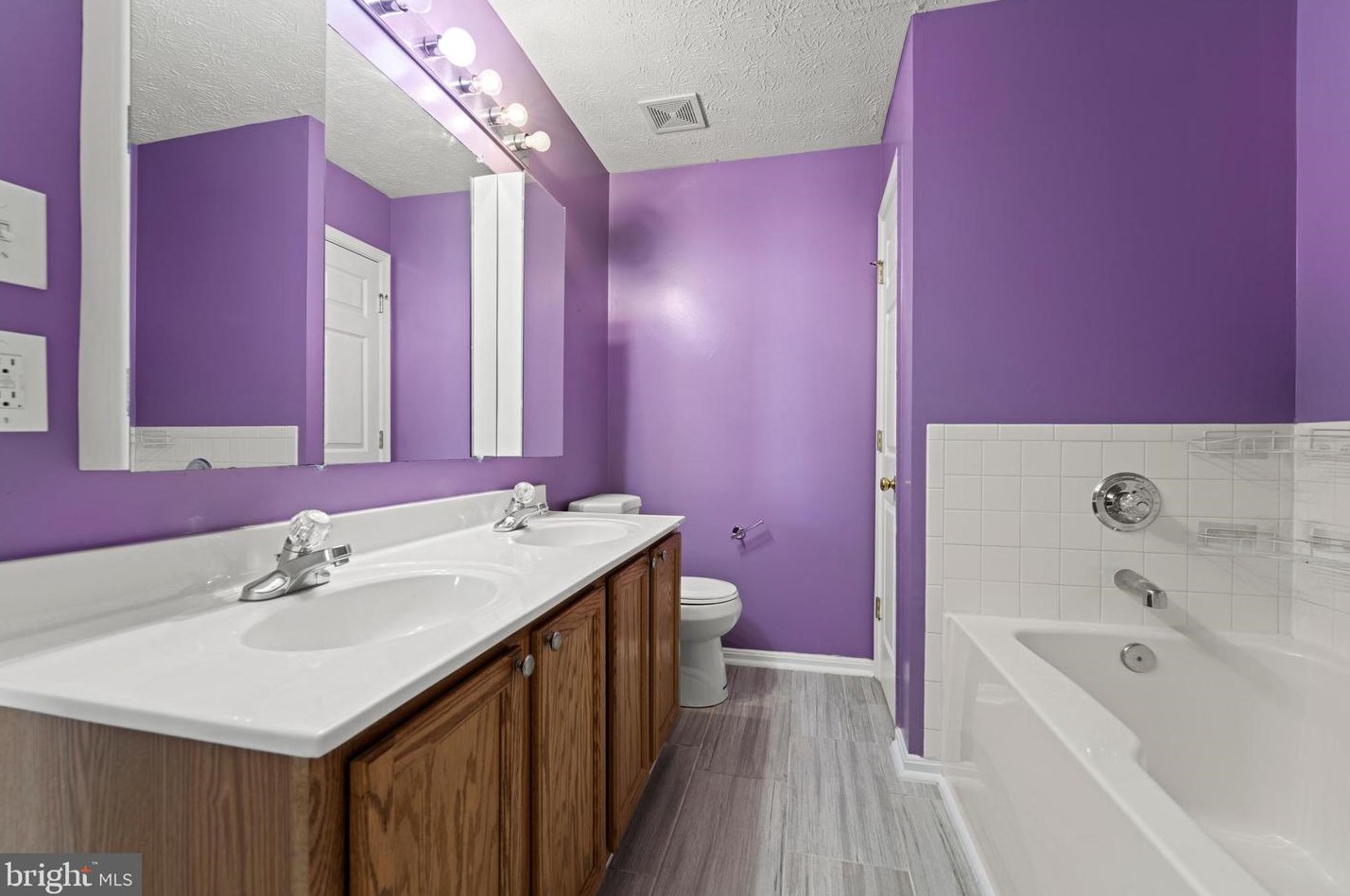 1717 Barnett Ct, Severn MD 21144-4413 exterior