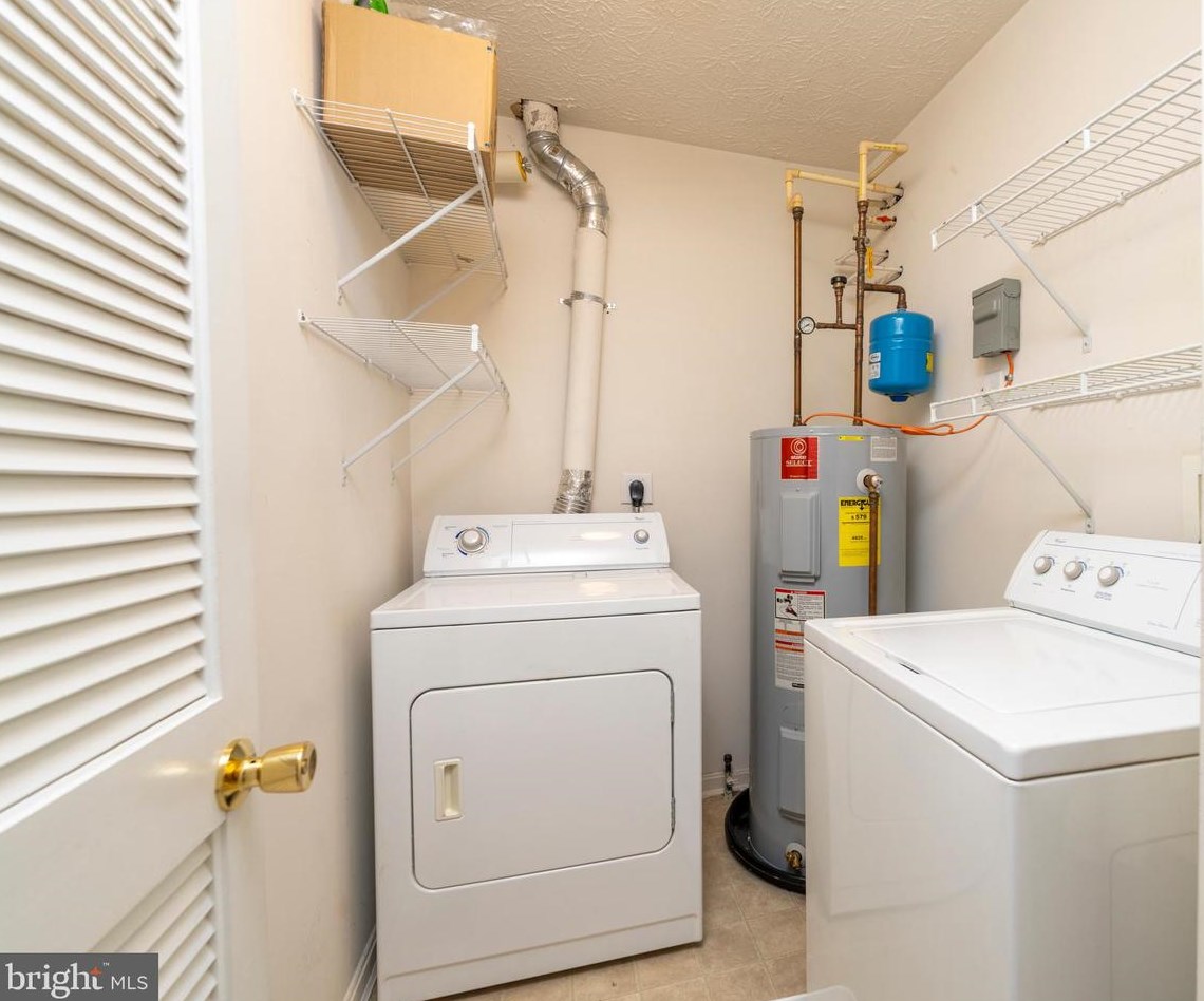 1717 Barnett Ct, Severn MD 21144-4413 exterior