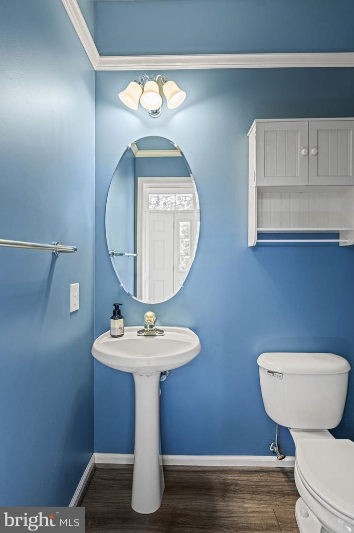 2400 Old Mystic Ct, Crofton MD  21114-3233 exterior