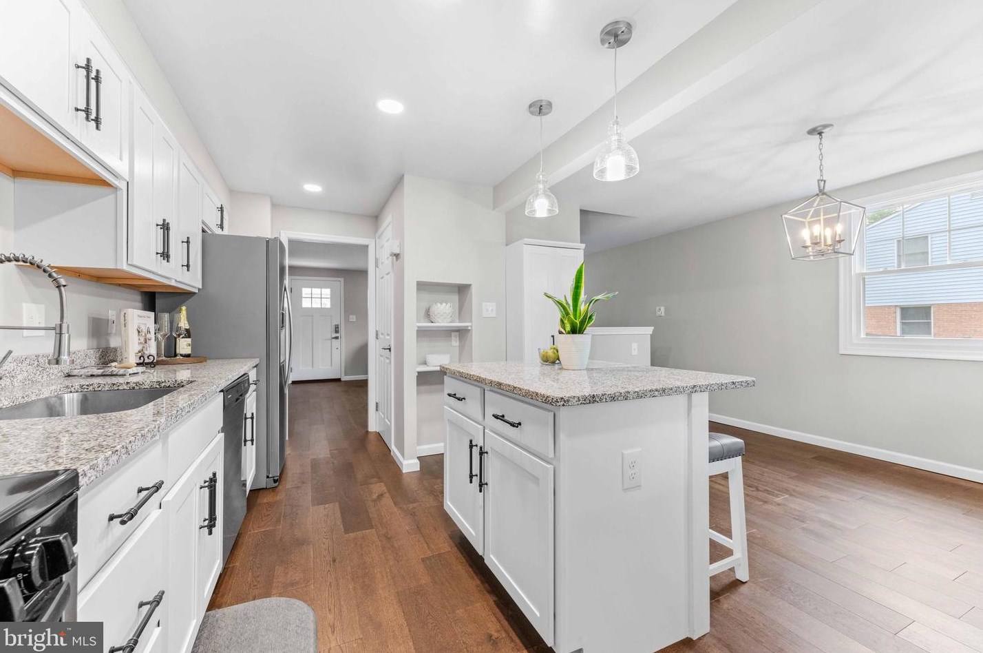 1053 Cayer Dr, Glen Burnie MD 21061-4100 exterior