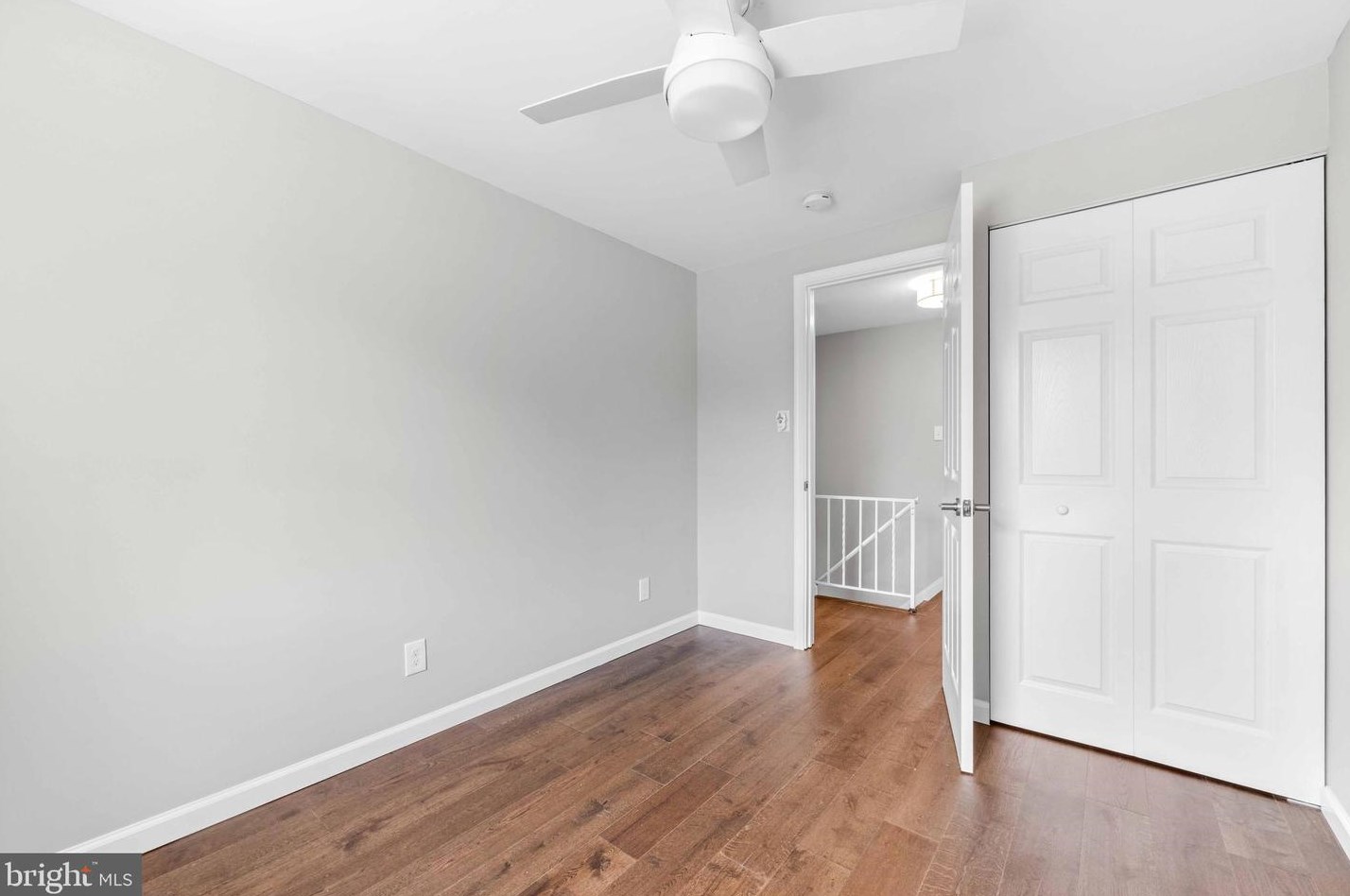 1053 Cayer Dr, Glen Burnie MD 21061-4100 exterior