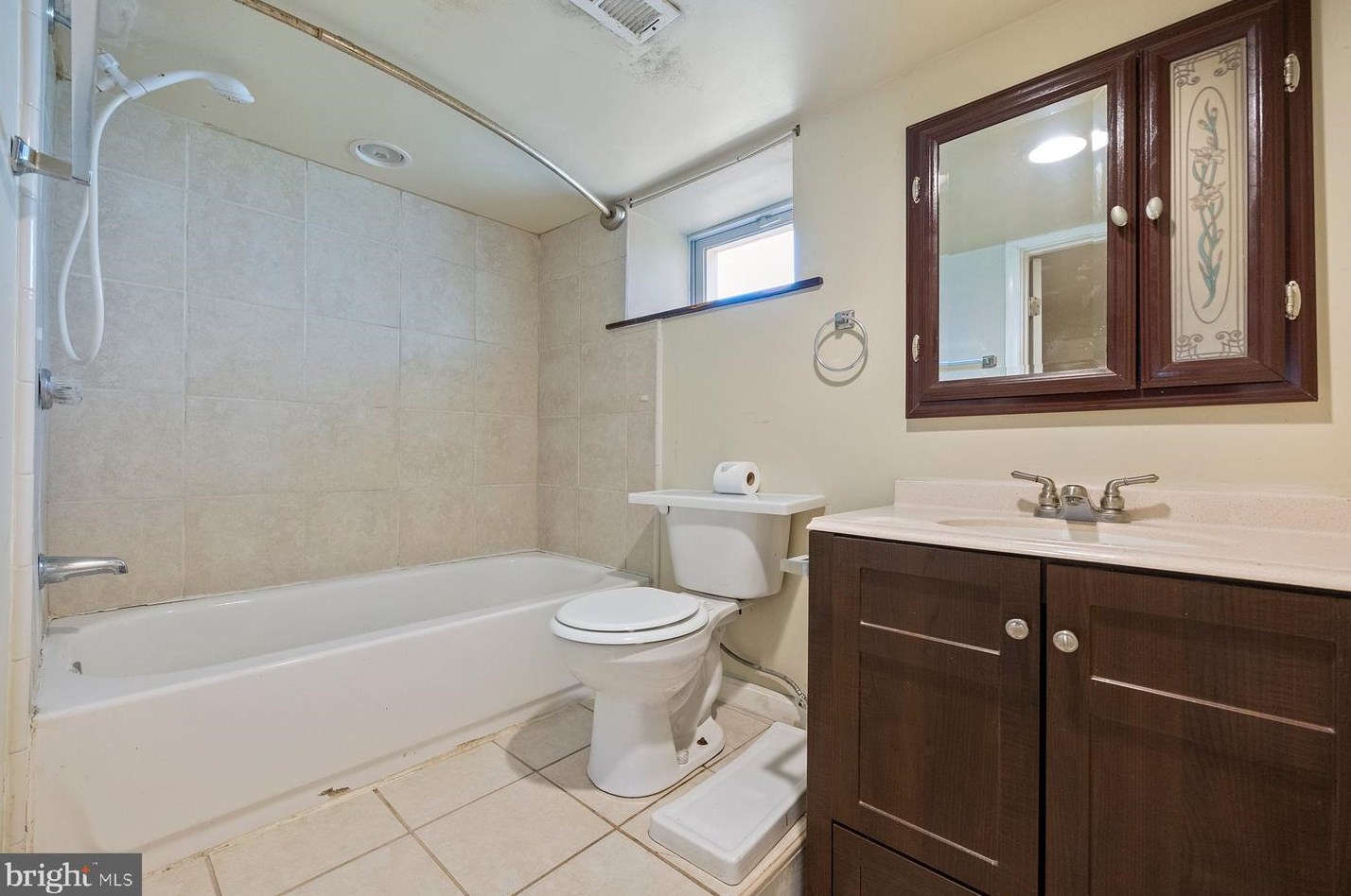 221 Audrey Ave, Baltimore MD  21225-2820 exterior